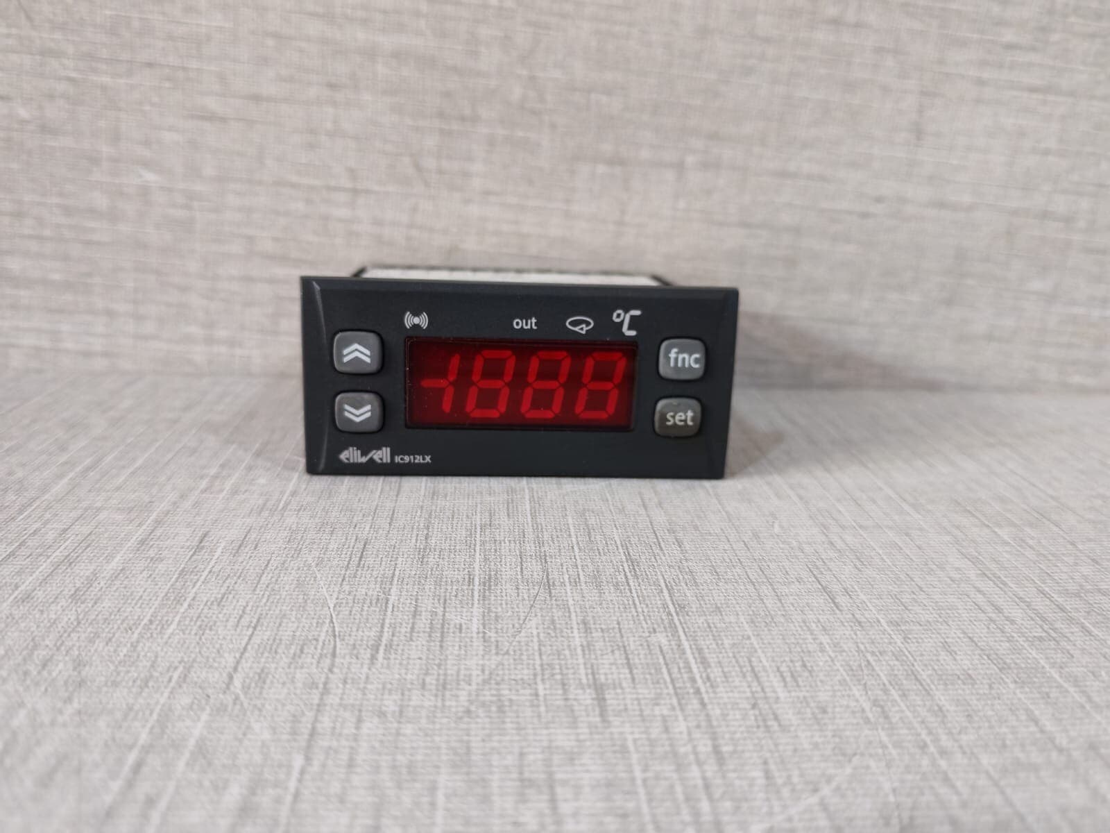 IC912LX Eliwell Temperature Controller IC11JI0XHD300