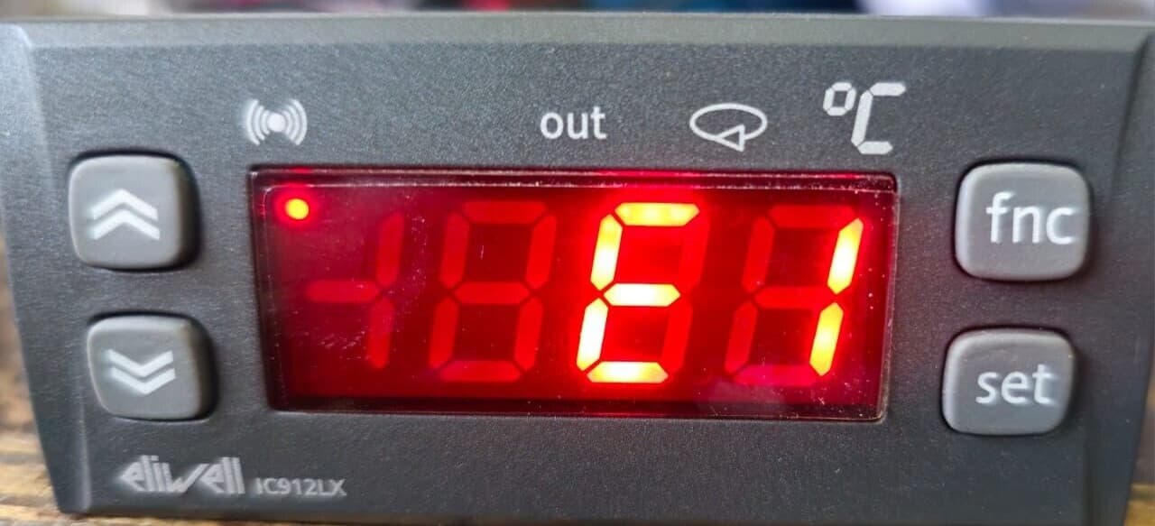 IC912LX Eliwell Temperature Controller IC11JI0XHD300