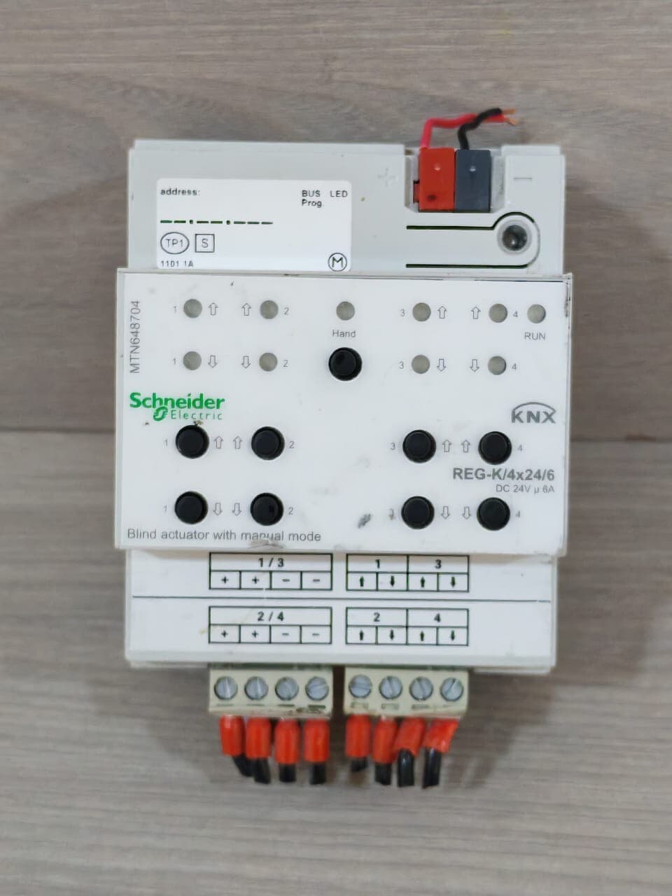 SCHNEIDER ELECTRIC MTN648704 REG-K/4X24/6 BLIND ACTUATOR - TRIED & TESTED