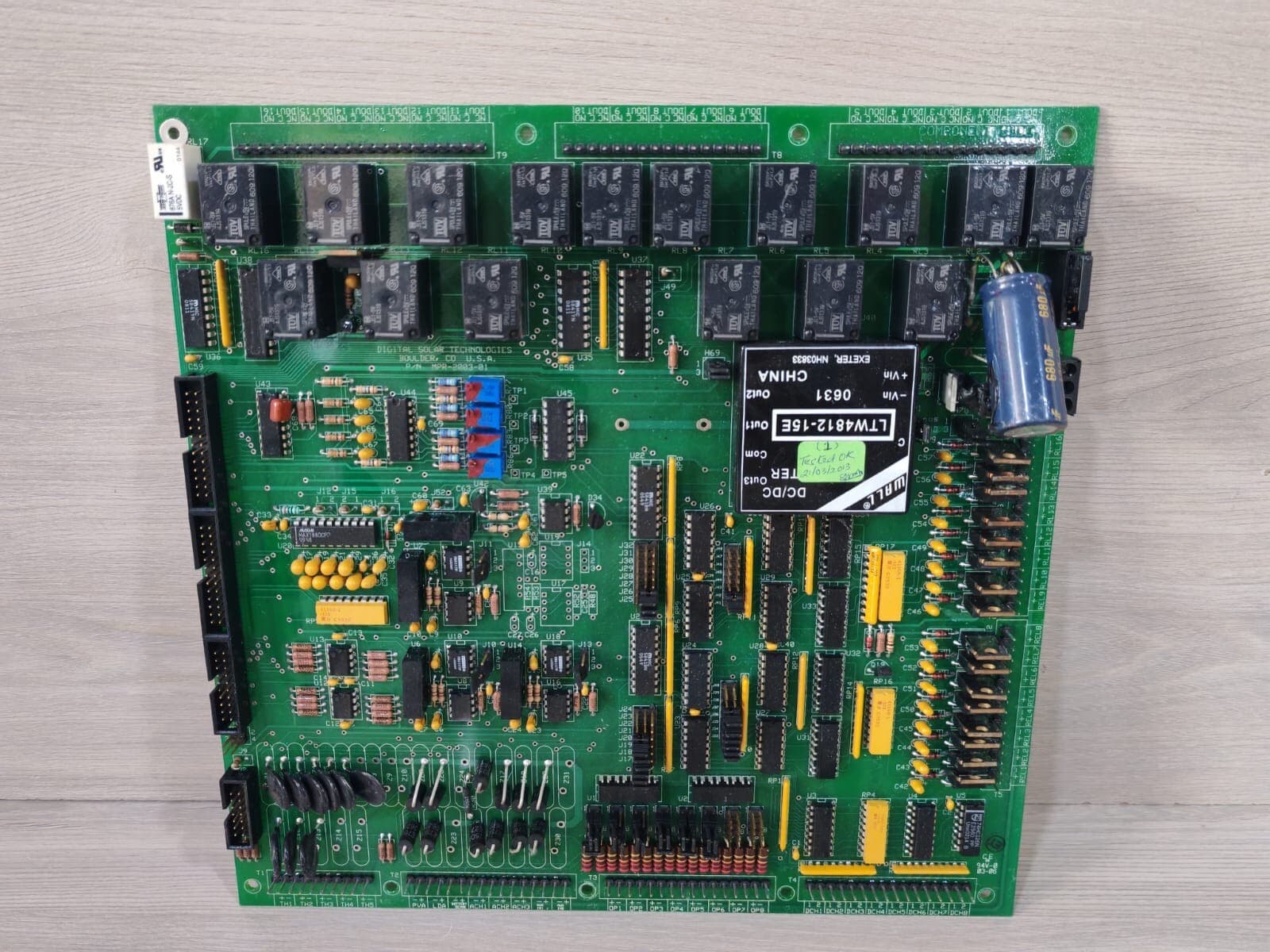DIGITAL SOLAR TECHNOLOGIES BOULDER MPR-2003-01 PCB BOARD