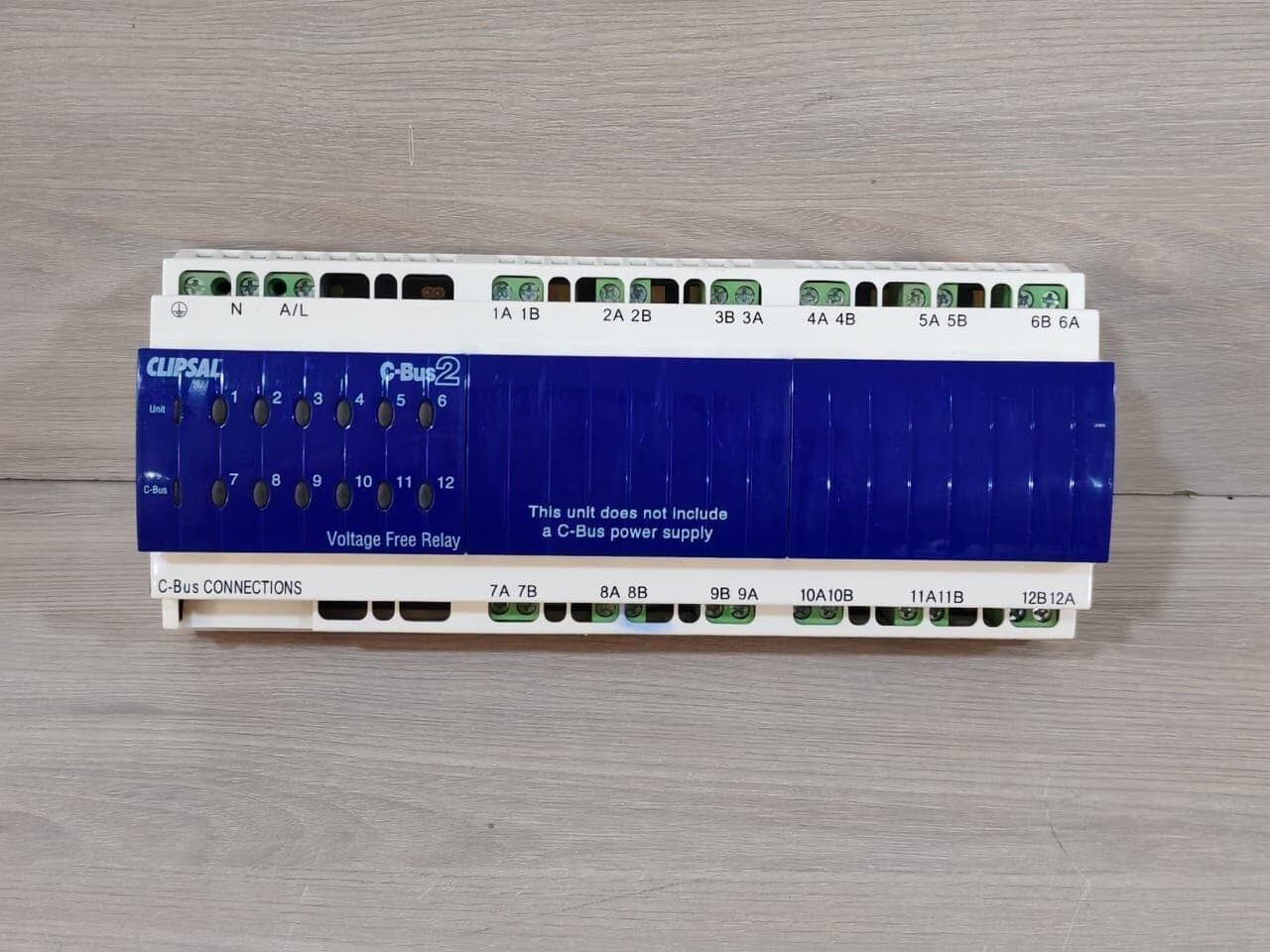 CLIPSAL L5512RVF 12 CH VOLTAGE RELAY (MFG. 2005) -W/O C-BUS POWER SUPPLY
