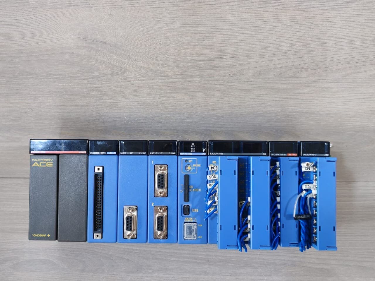 YOKOGAWA FA-M3 PLC:PU20-0S,XD32-3F,LC11-1F,LC12-1F,SP71-4S,CU04-1S,YD14-SB