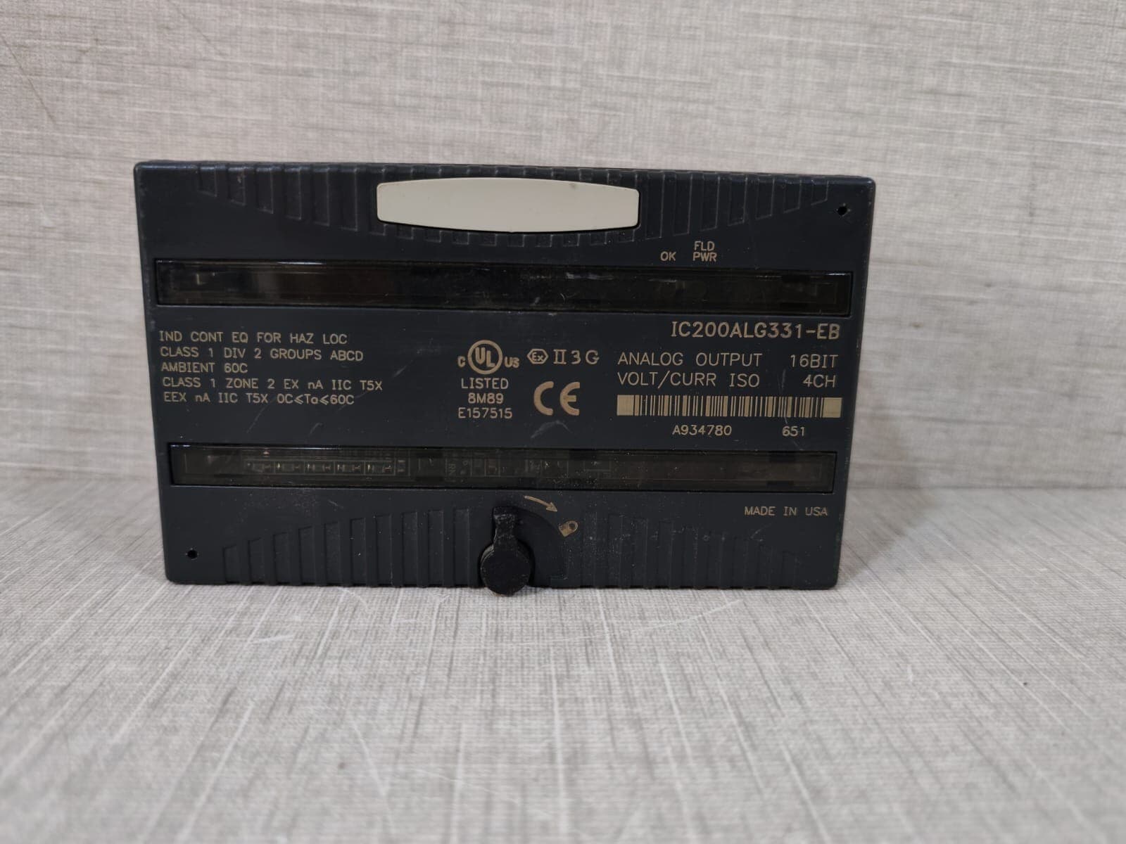 GE FANUC IC200ALG331-EB Analog Output Module