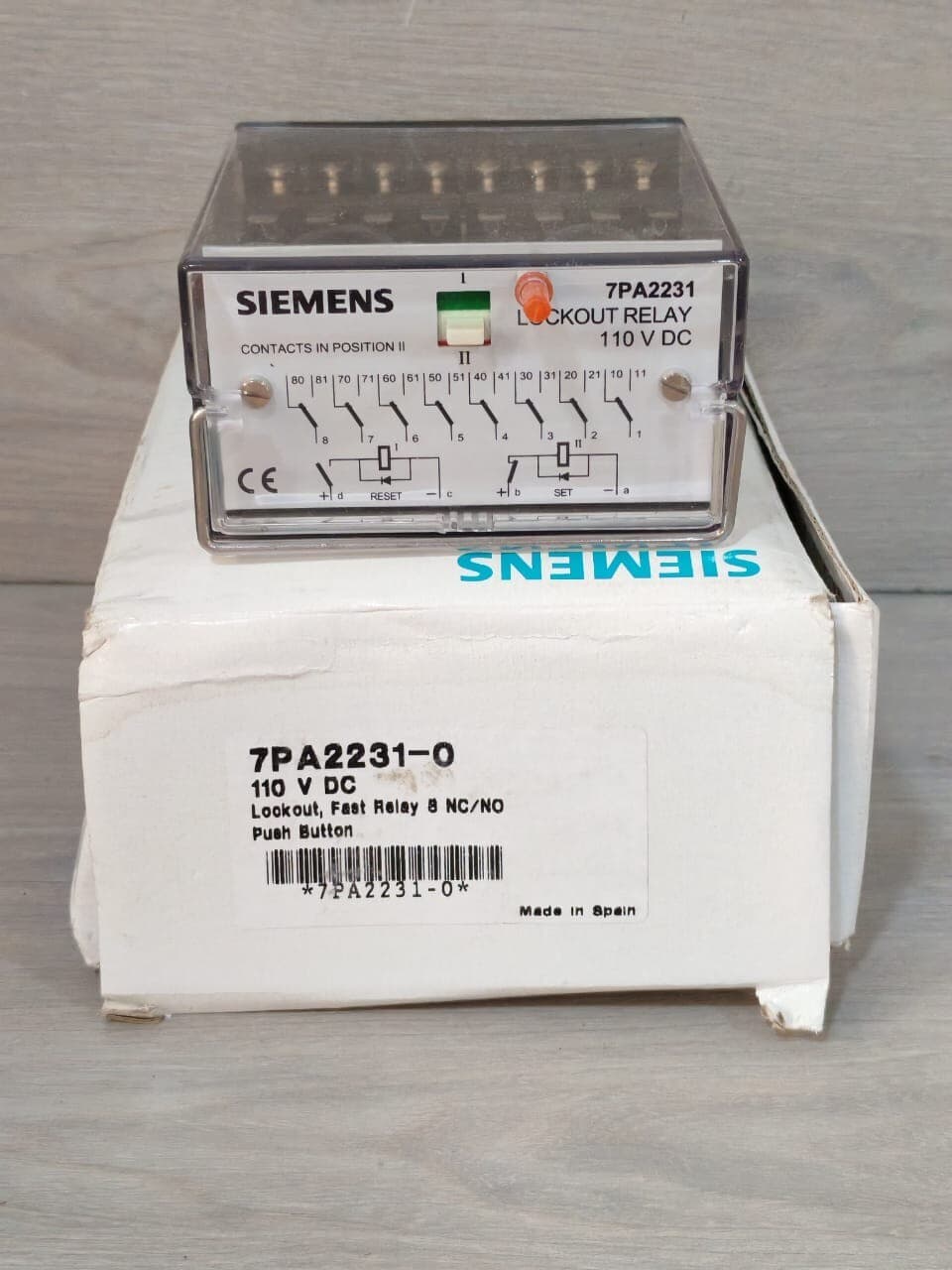 SIEMENS 7PA2231-0 LOCK-OUT FAST RELAY 8 NC/NO PUSH BUTTON 110VDC