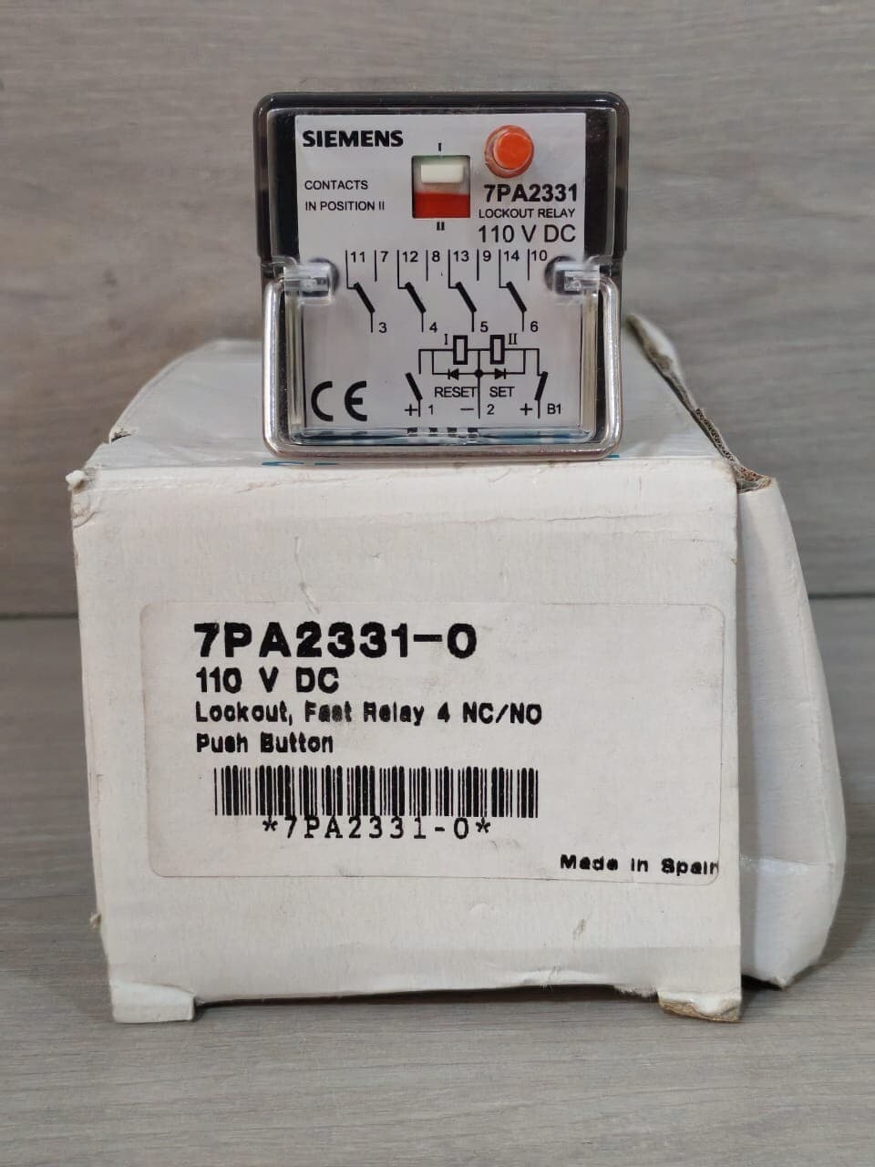 SIEMENS 7PA2331-0 LOCKOUT FAST RELAY 4 NC/NO PUSH BUTTON 11OVDC