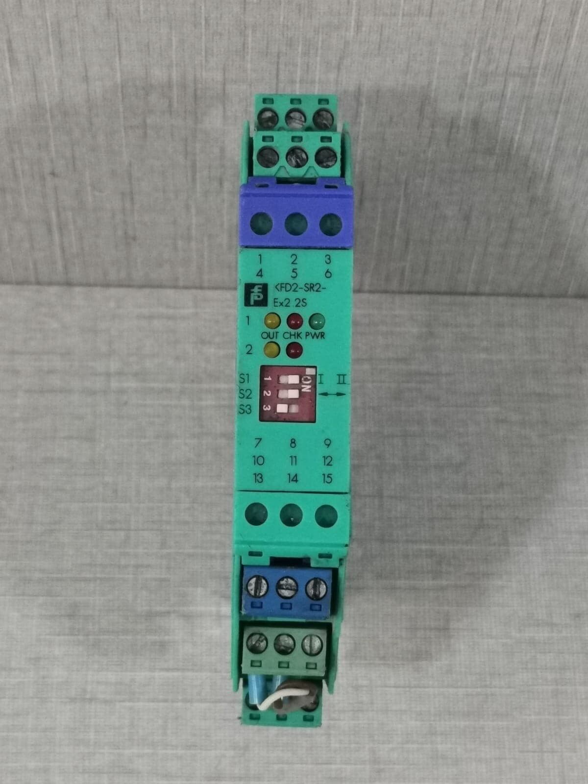 PEPPERL+ FUCHS KFD2-SR2-EX2.2S K-SYSTEM SWITCH AMPLIFIER P/N.103376S