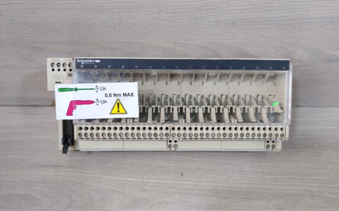 SCHNEIDER ELECTRIC ABE7 P16T210