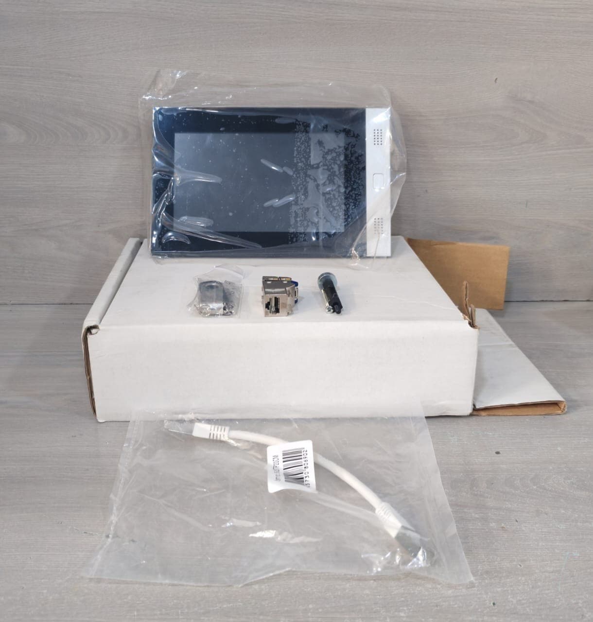 Schneider Electric MTN6260-0307 Ver.3 U.Motion Client Touch 7