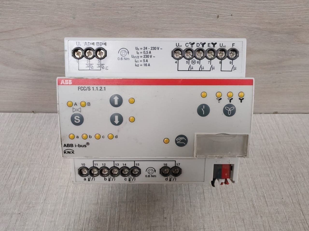 ABB FCC/S1.1.2.1 Fan Coil Controller 2CDG110211R0011