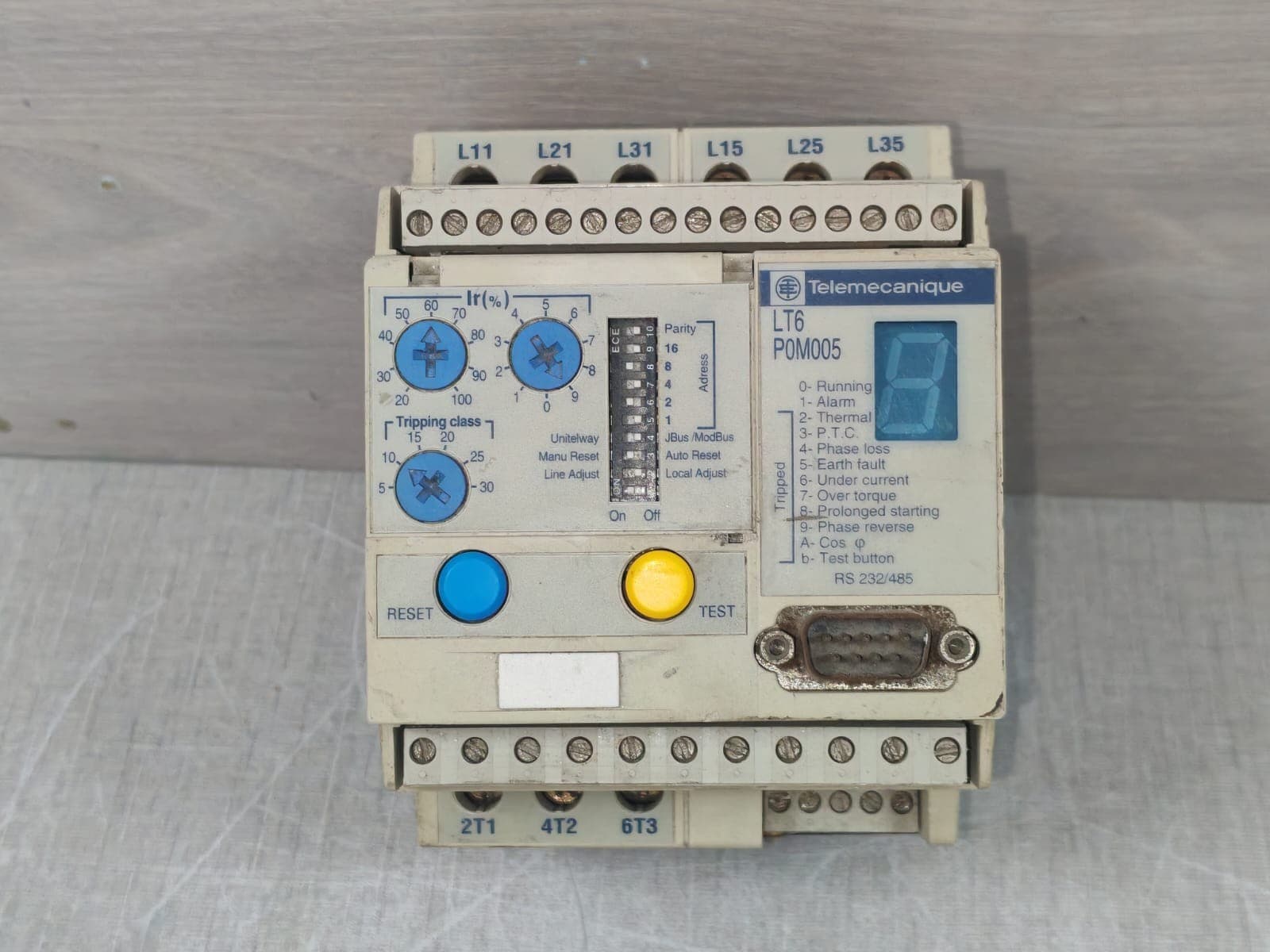 TELEMECANIQUE LT6-P0M005FM Protection Relay Module