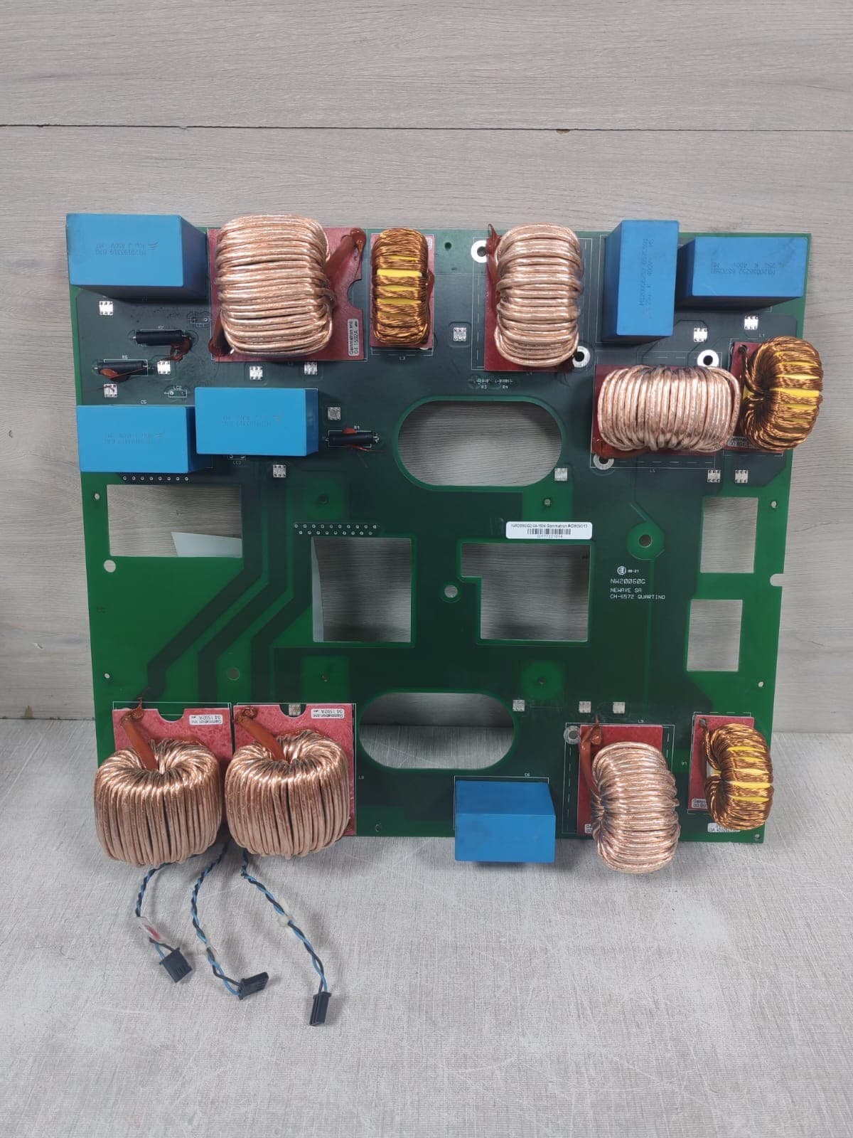 NW20060G NEWAVE SA CH-6572 QUARTINO CIRCUIT BOARD FROM ABB POWERSCALE