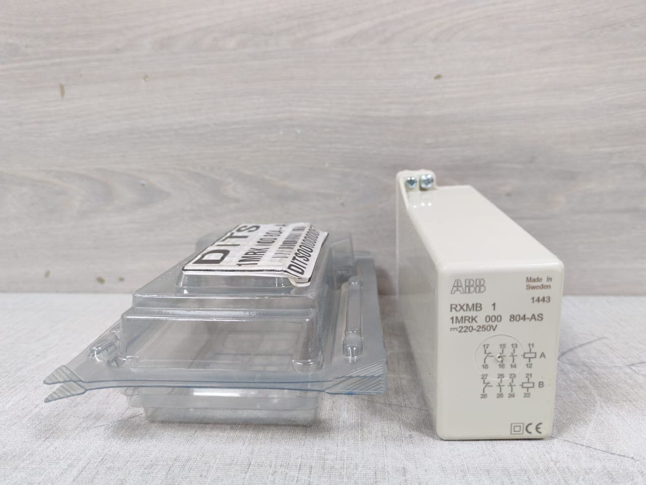 ABB RXMB 1 1MRK 000 804-AS Relay 220-250V