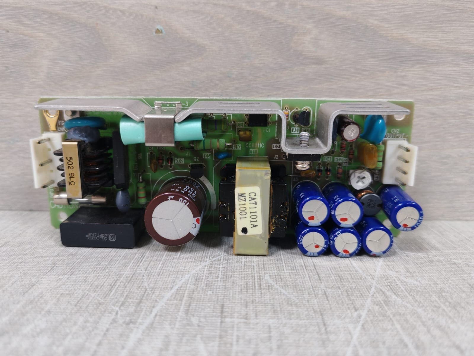 DENSEI-LAMBDA 94V-0 CEM-3 POWER SUPPLY