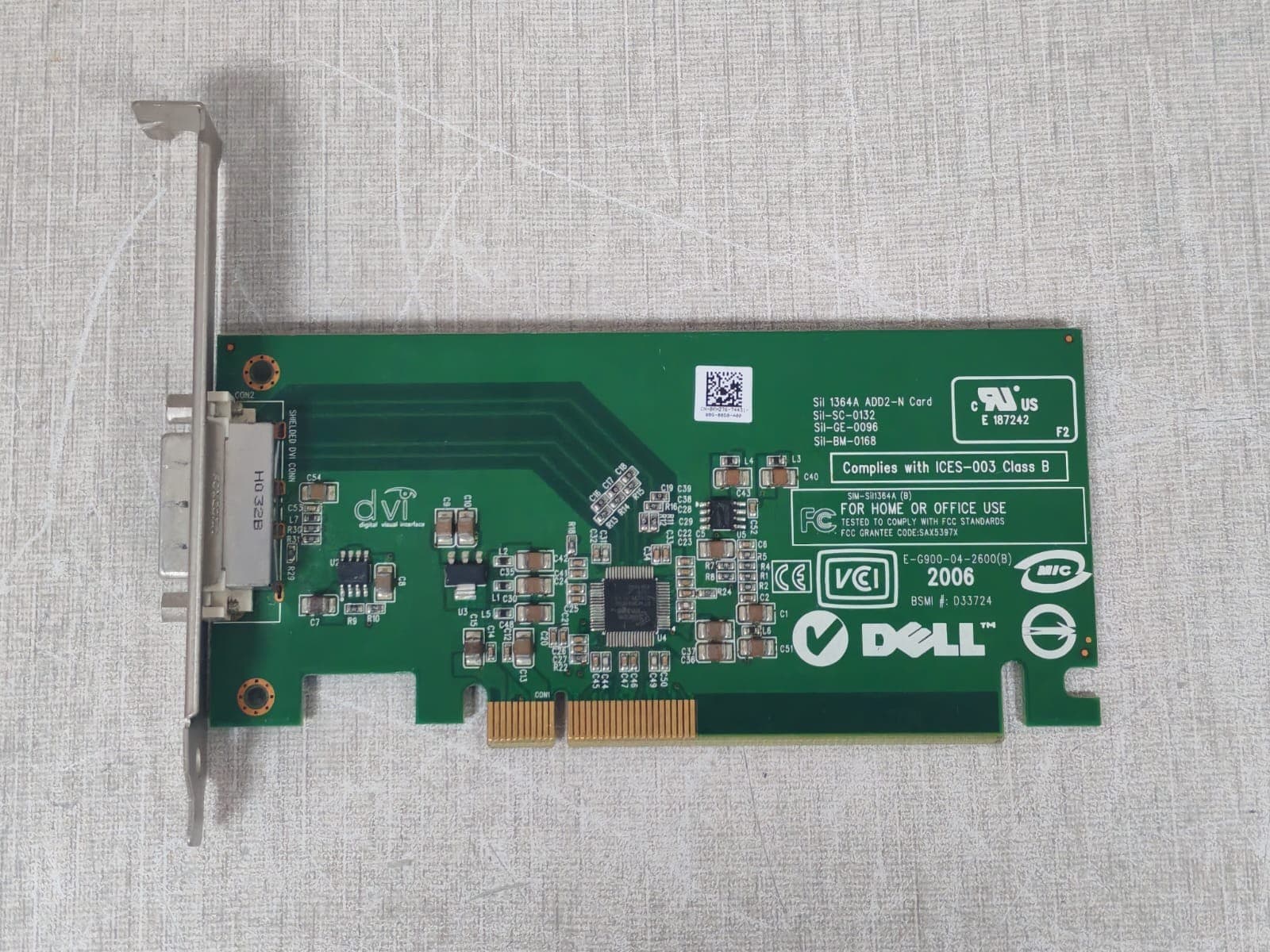 DELL E-G900-04-2600(B) Digital Visual Interface