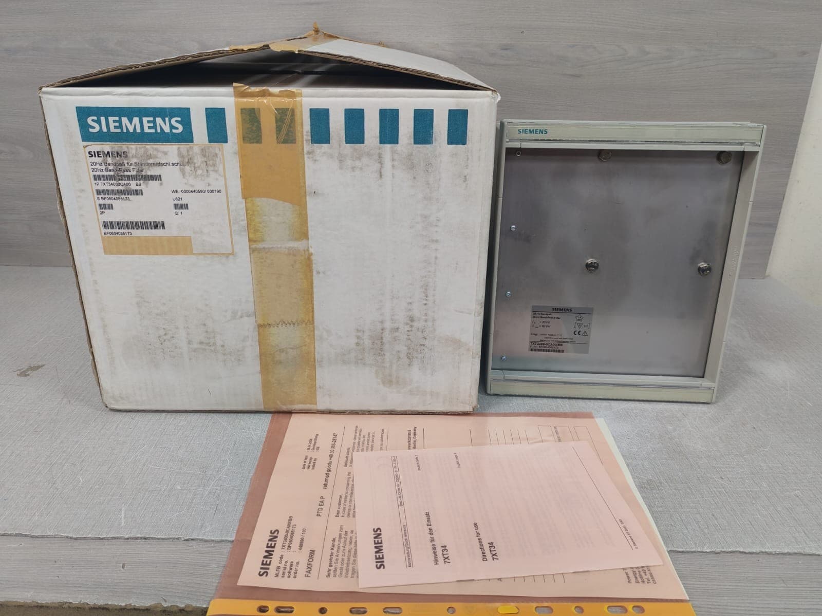 SIEMENS 7XT3400-0CA00/BB 20-Hz BAND-PASS FILTER 80VA
