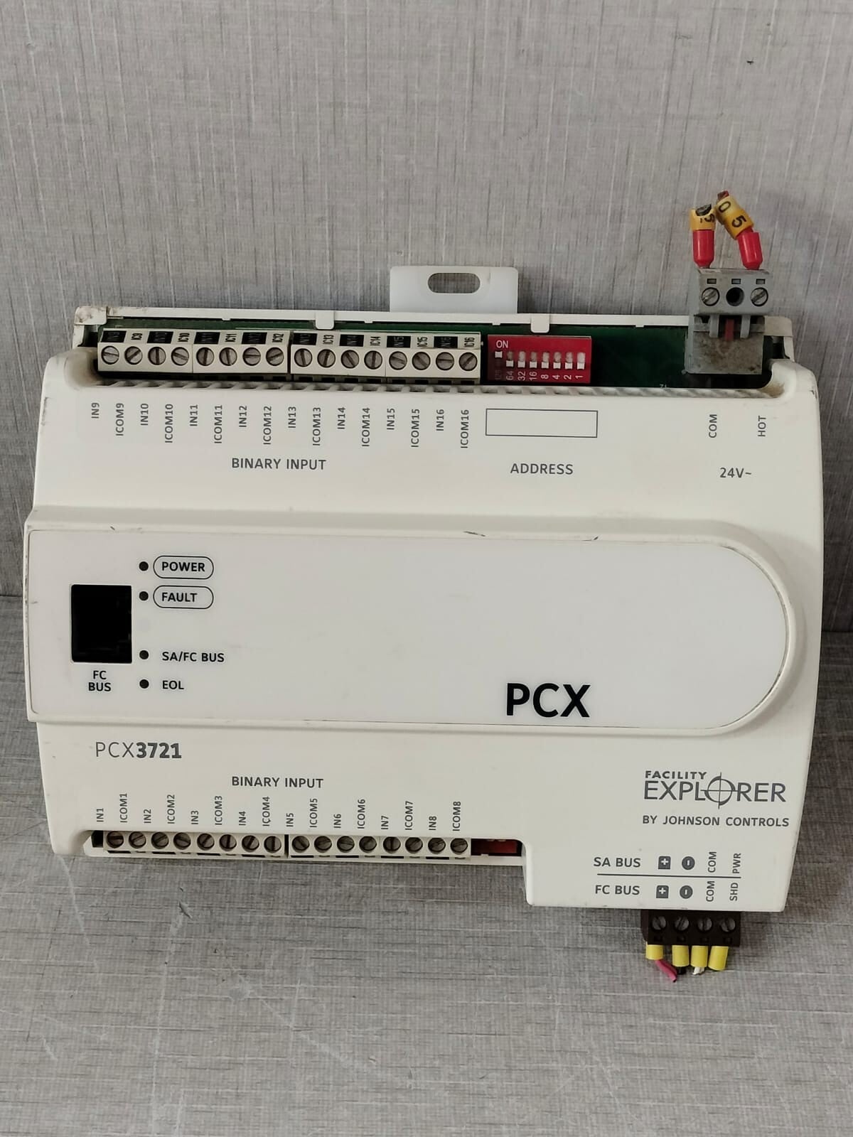 JOHNSON CONTROLS PCX3721 REV L S/W VER 6.2 JOHNSON CONTROLS PCX3721 REV L S/W VER 6.2 Facility Explorer Controller