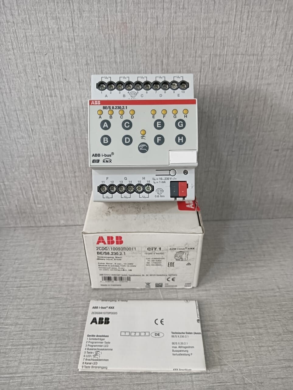 ABB 2CDG 110 093 R0011 ABB BE/S 8.230.2.1 Blind Actuator 2CDG110093R0011