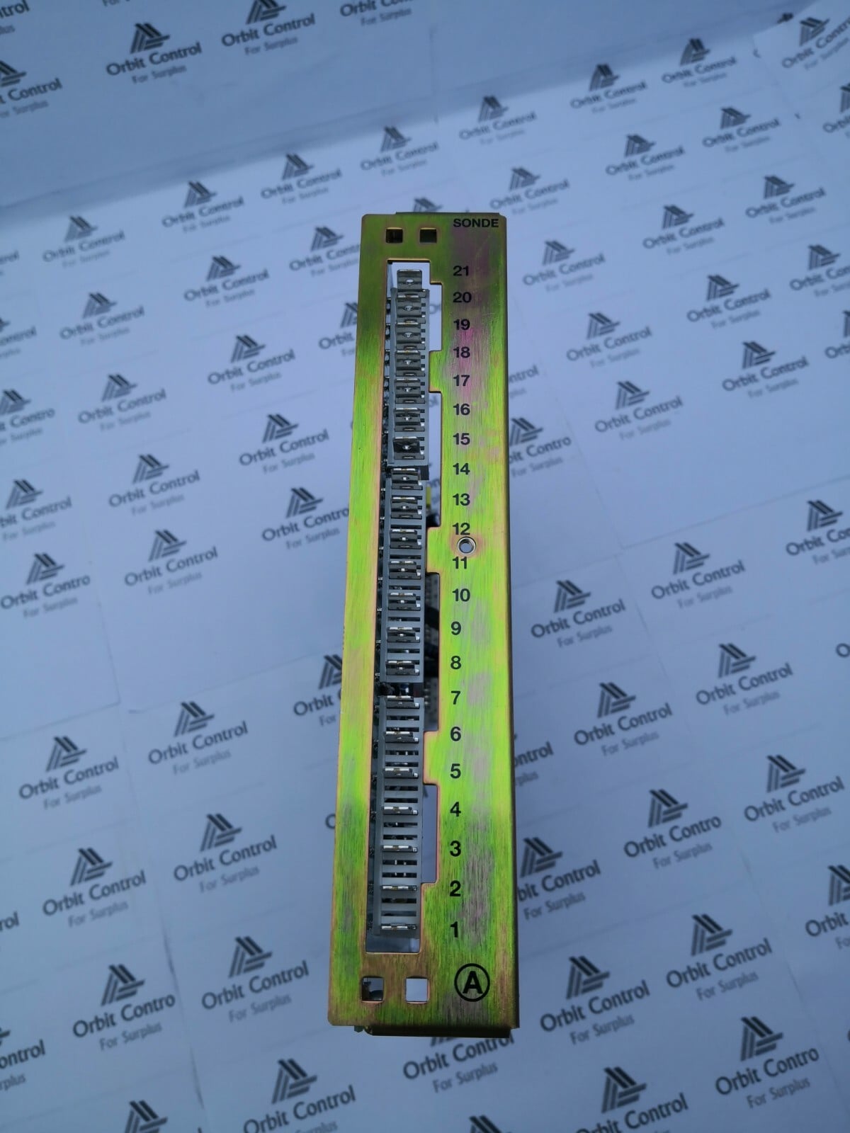 Schneider Electric 3123926-CARTE-INTERF.-CAPTEUR-DE-TEMP MERLIN GERIN - SONDE / 3123926 CARTE INTERF. CAPTEUR DE TEMP