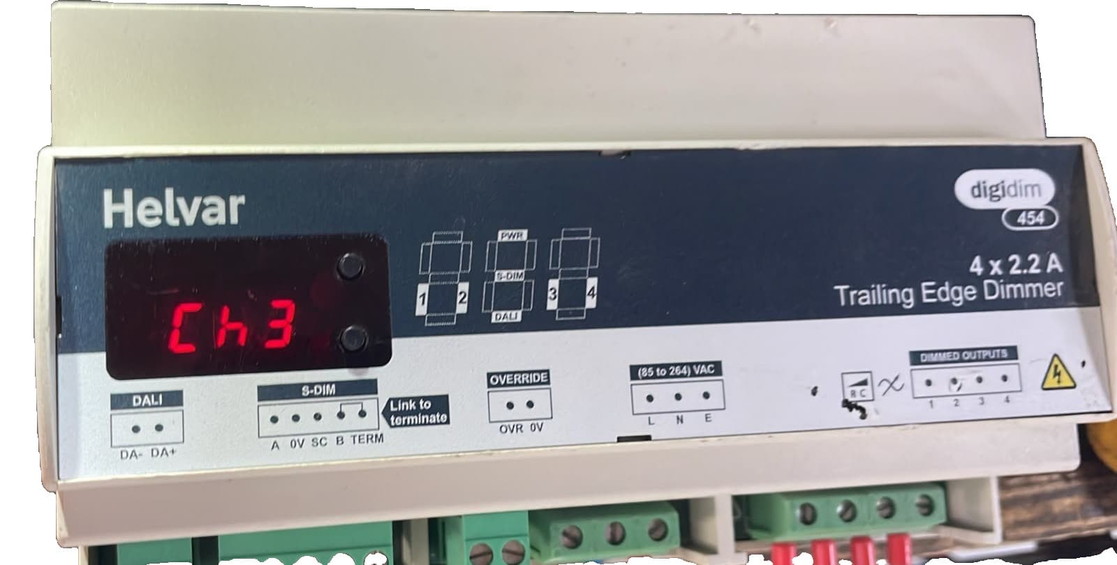 HELVAR 454 4x 2.2 A TRAILING EDGE DIMMER REV.4 S/W V1.6