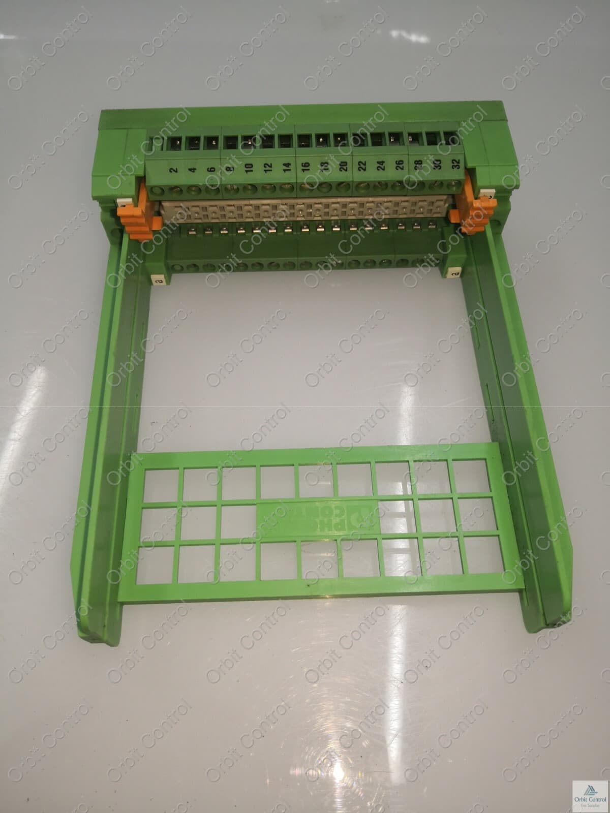 2261054 Phoenix Contact SKBI 32/D