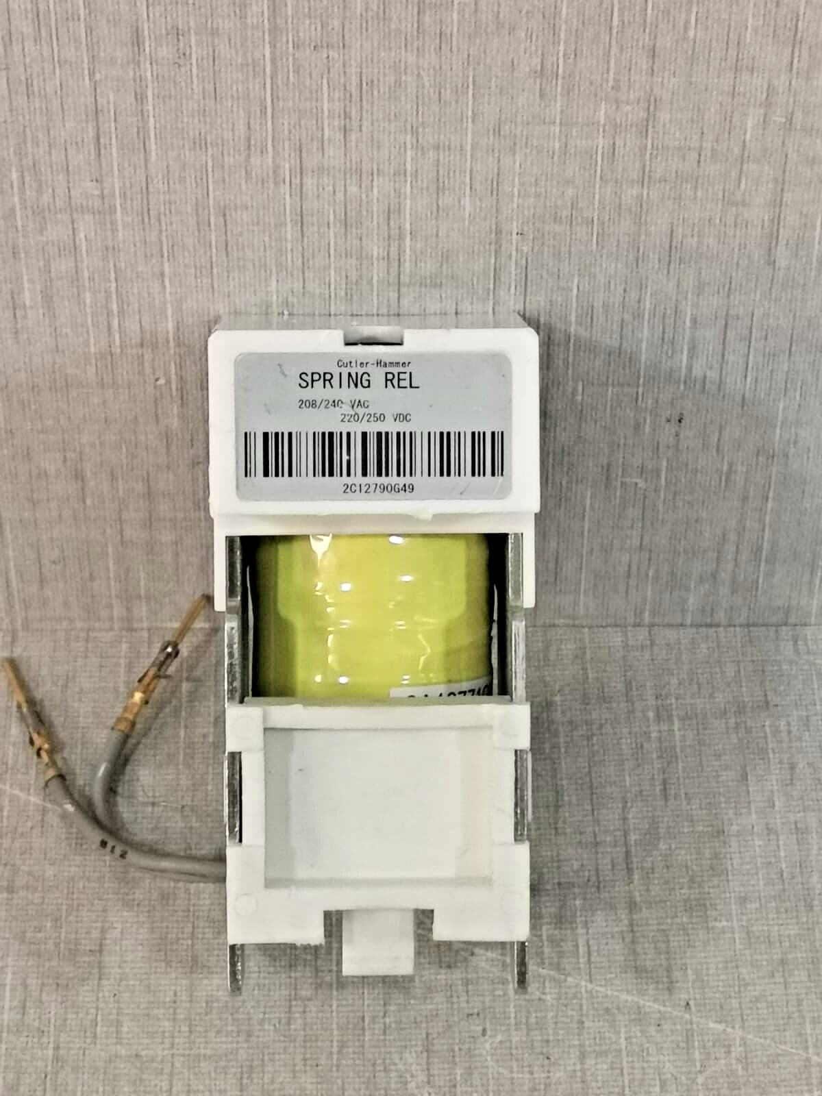 CUTLER HAMMER Spring Rel 208/240 VAC 220/250 VDC / 2C12790G49