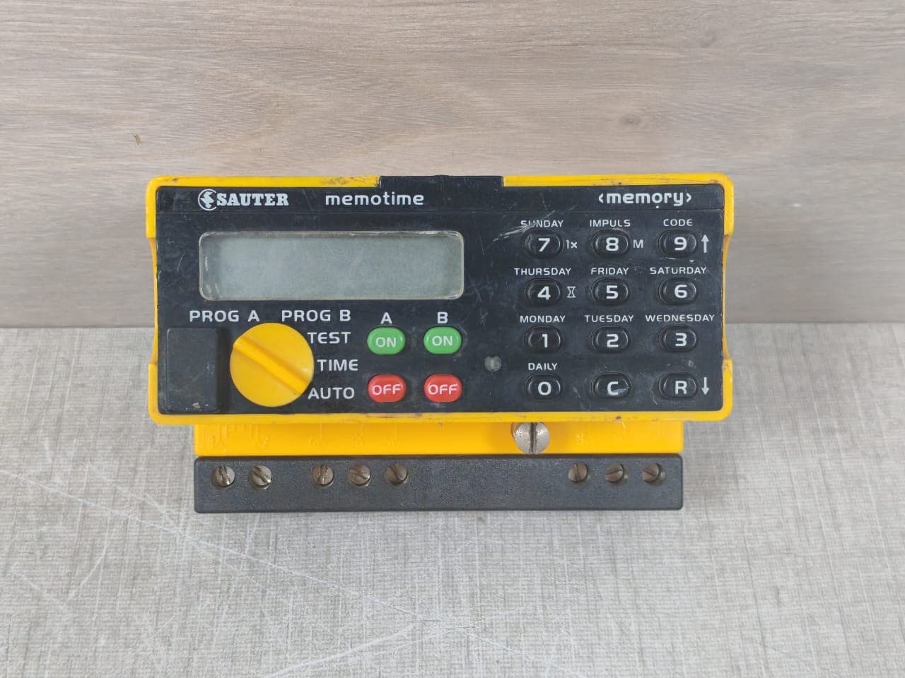 SAUTER ZDR102 F021 TIME SWITCH
