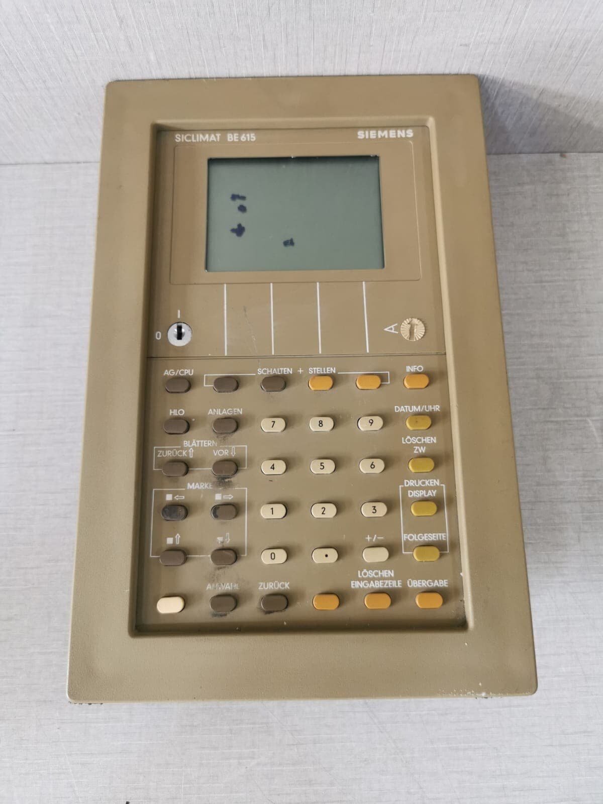 SIEMENS SICLIMAT BE 615 / 6FL3001-4AA11- WITH BLACK SPOTS ON THE SCREEN