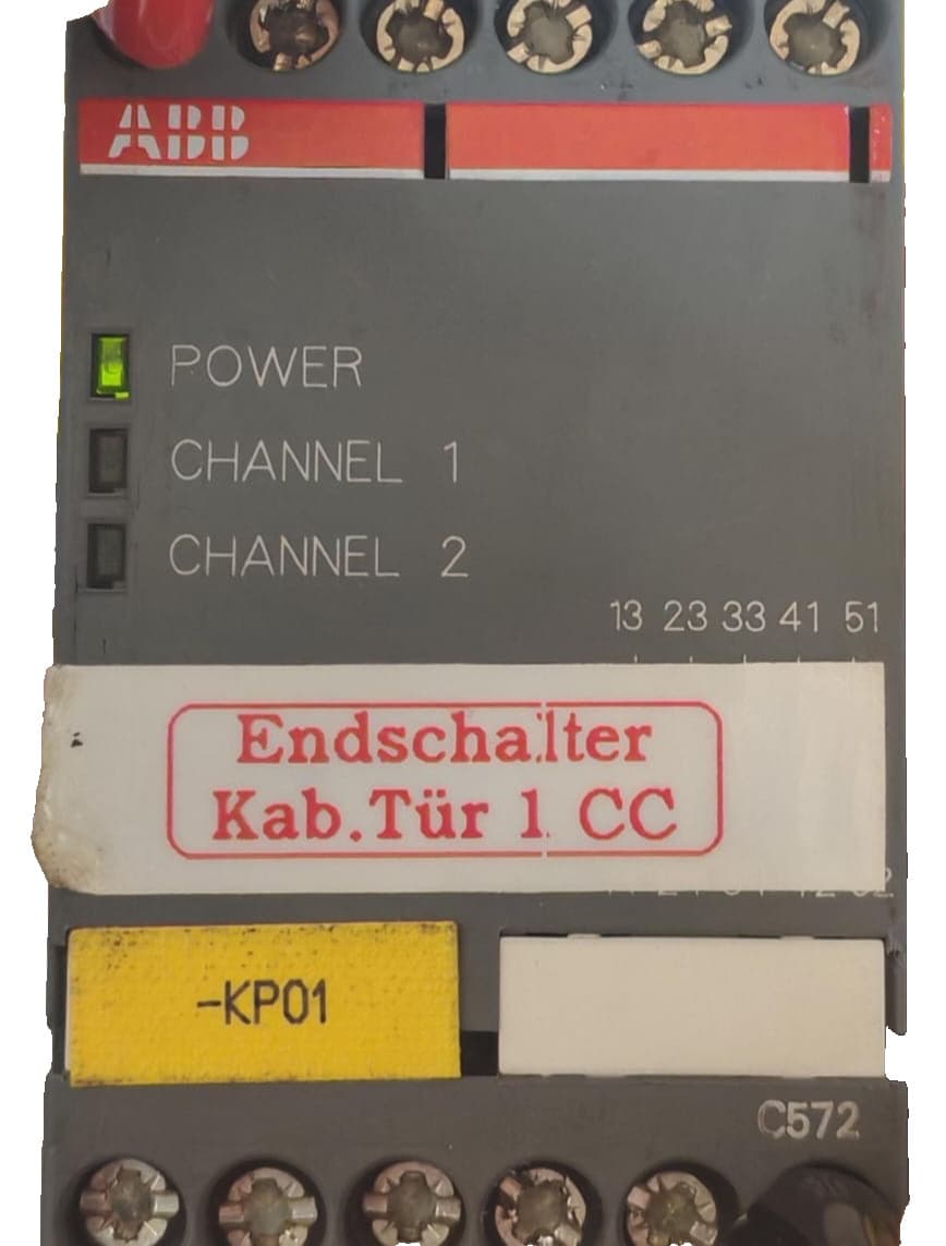 ABB C572 SAFETY RELAY 1SAR501032R0003 24VDC- TRIED & TESTED