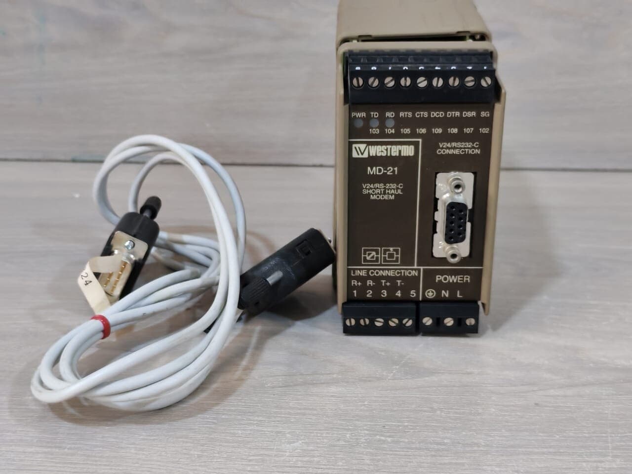 WESTERMO MD-21 3151-3101 CURRENT LOOP CONVERTER 230V 4VA