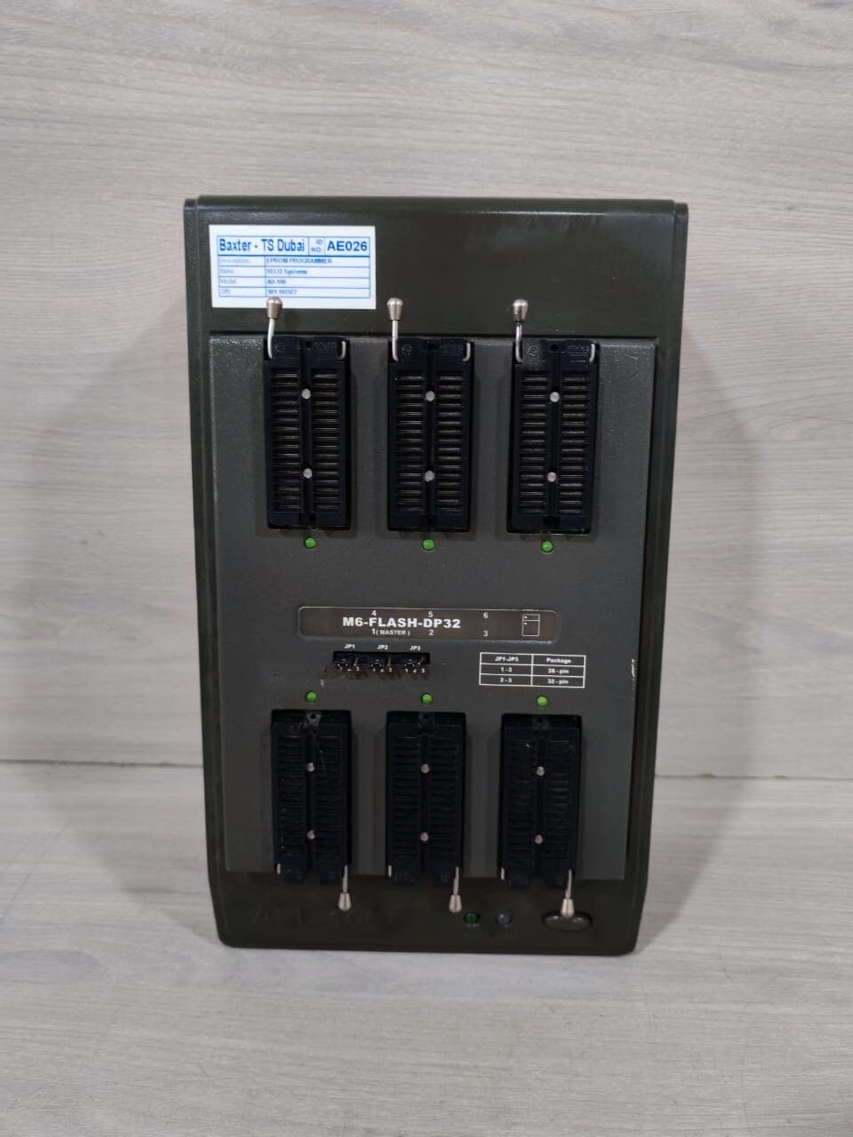 Hi-LO SYSTEM ALL-100 /04-2165 UNIVERSAL & GANG PROGRAMMER 100-240VAC