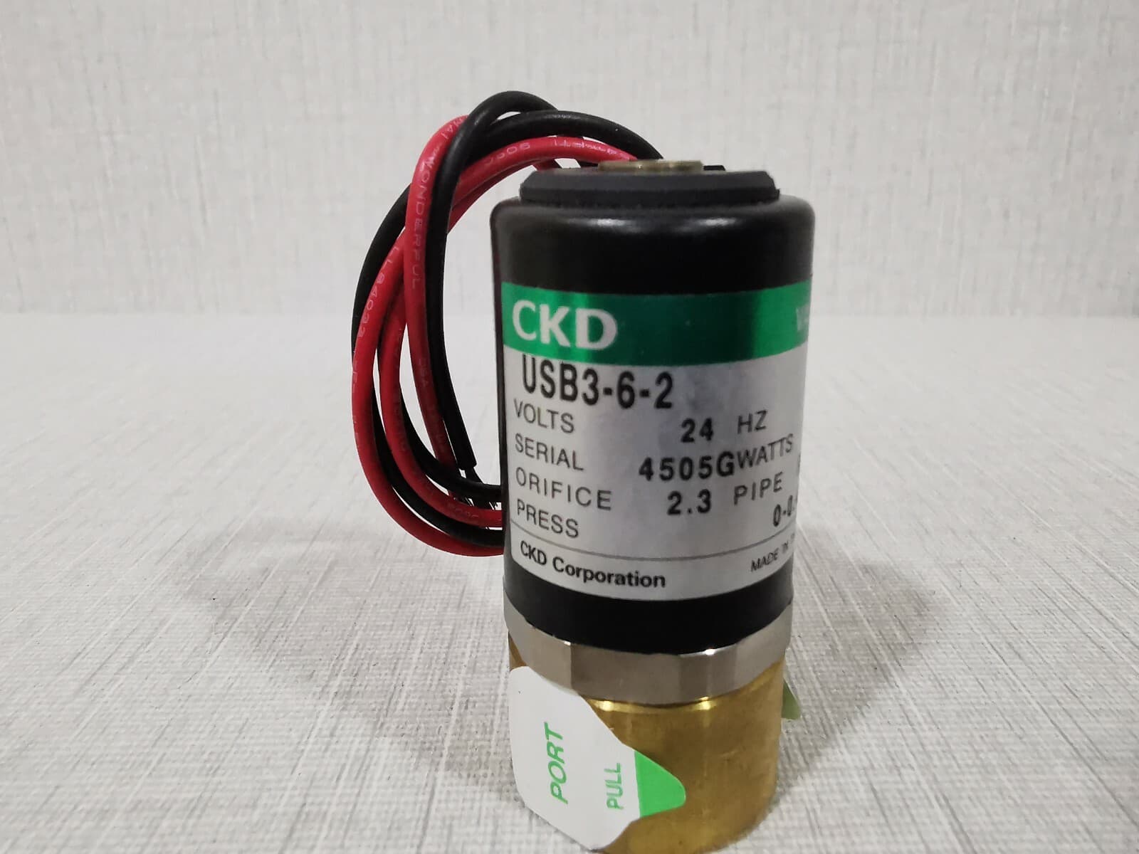 CKD USB3-6-2-DC24V SOLENOID VALVE