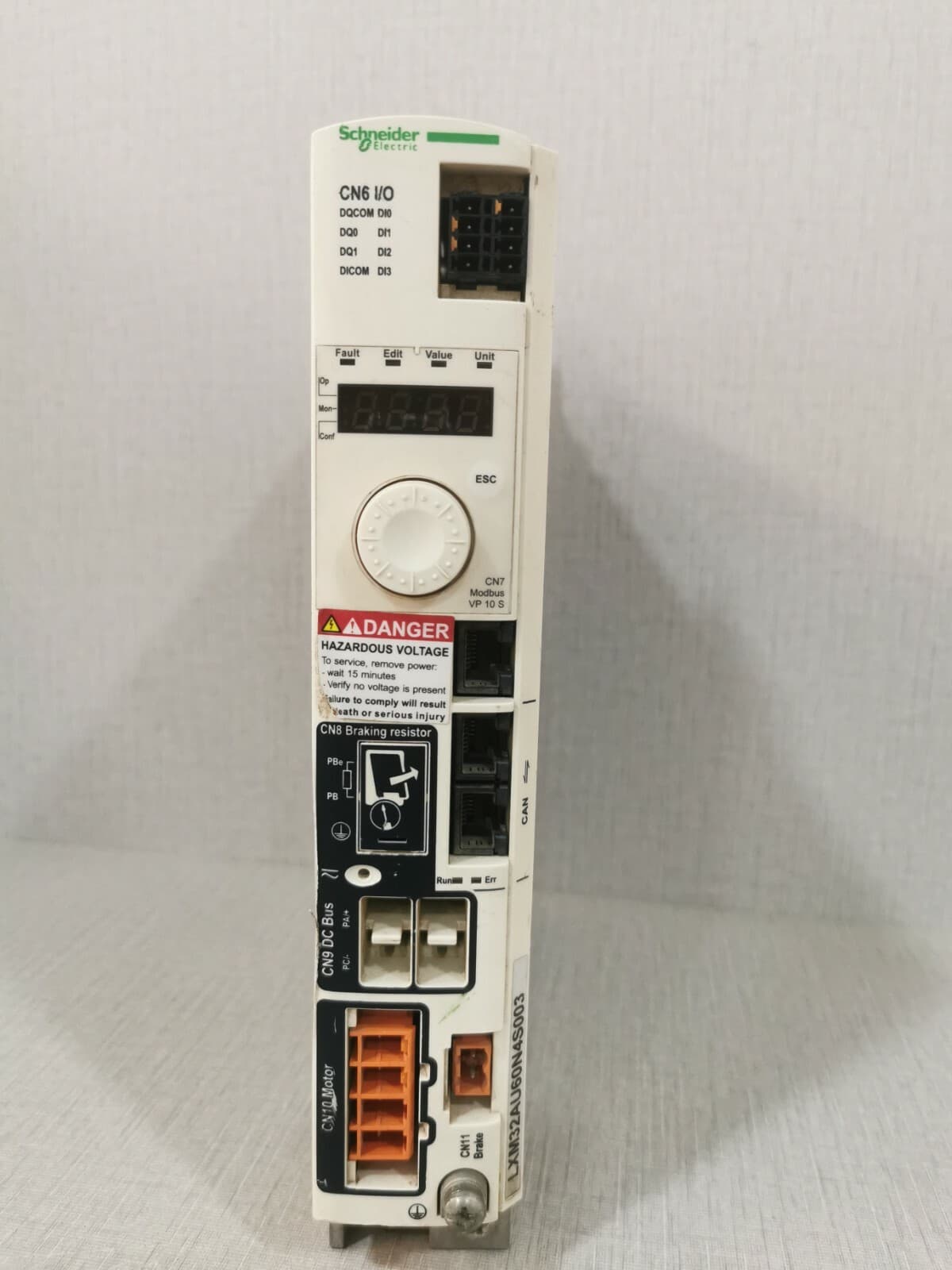 Schneider Electric LXM32AU60N4S003 SERVO DRIVE CN6 I/O