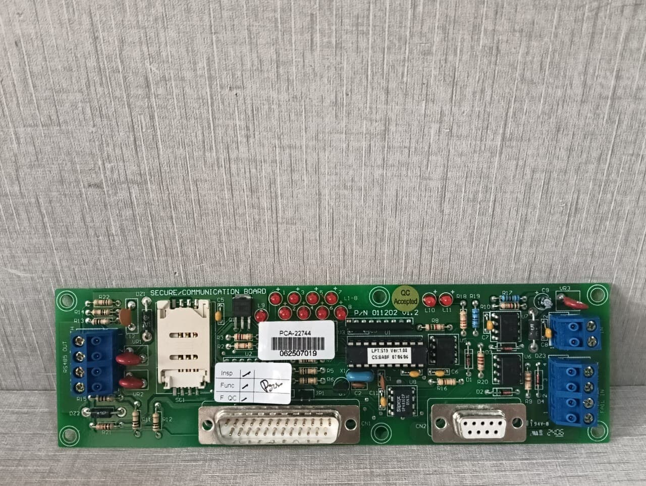 BOSCH AEC-MOD-COM AEC Module Communication Board PCA-22744