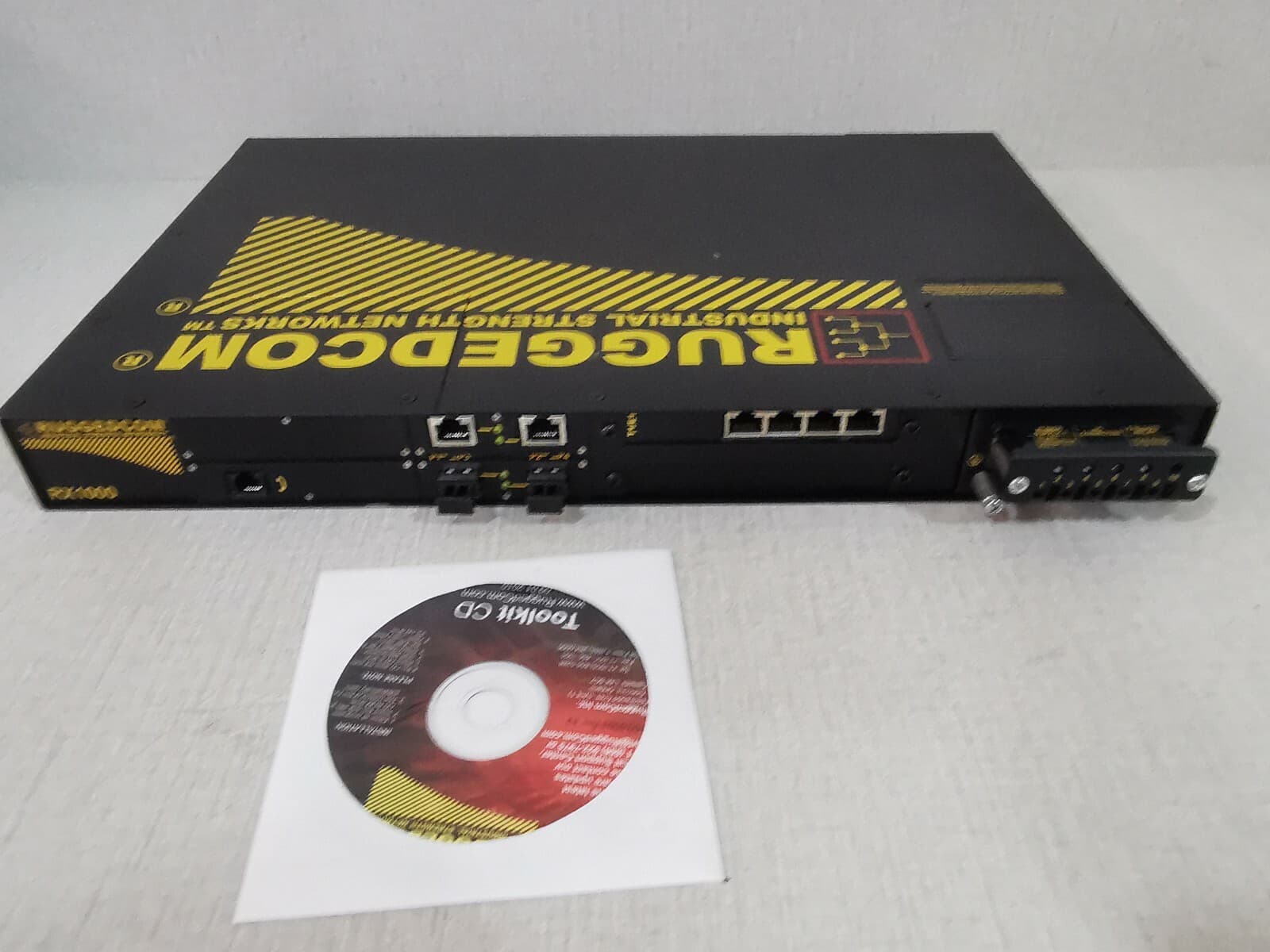 RUGGEDCOM RX1000 RuggedRouter RX1000-R-RD-HI-XX-XX-M1-TX01-FX11-TC4-XXX-XX