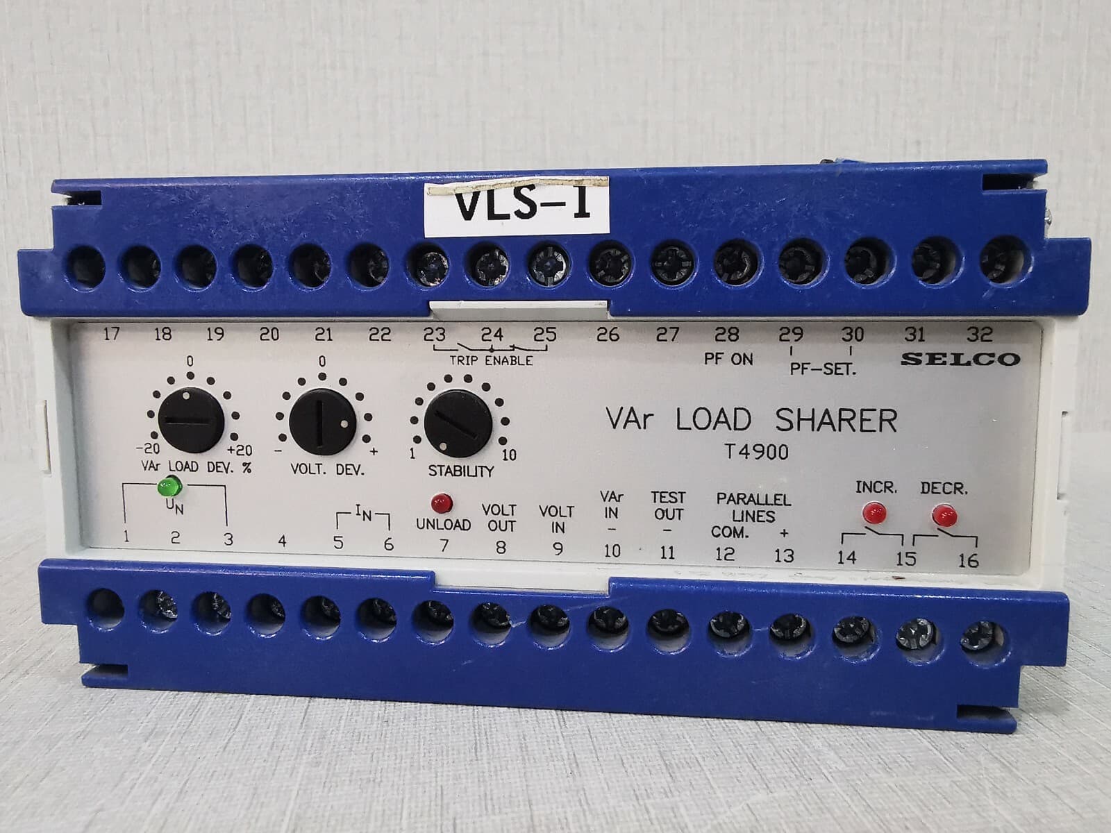 SELCO T4900 VAr Load Sharer T4900-04