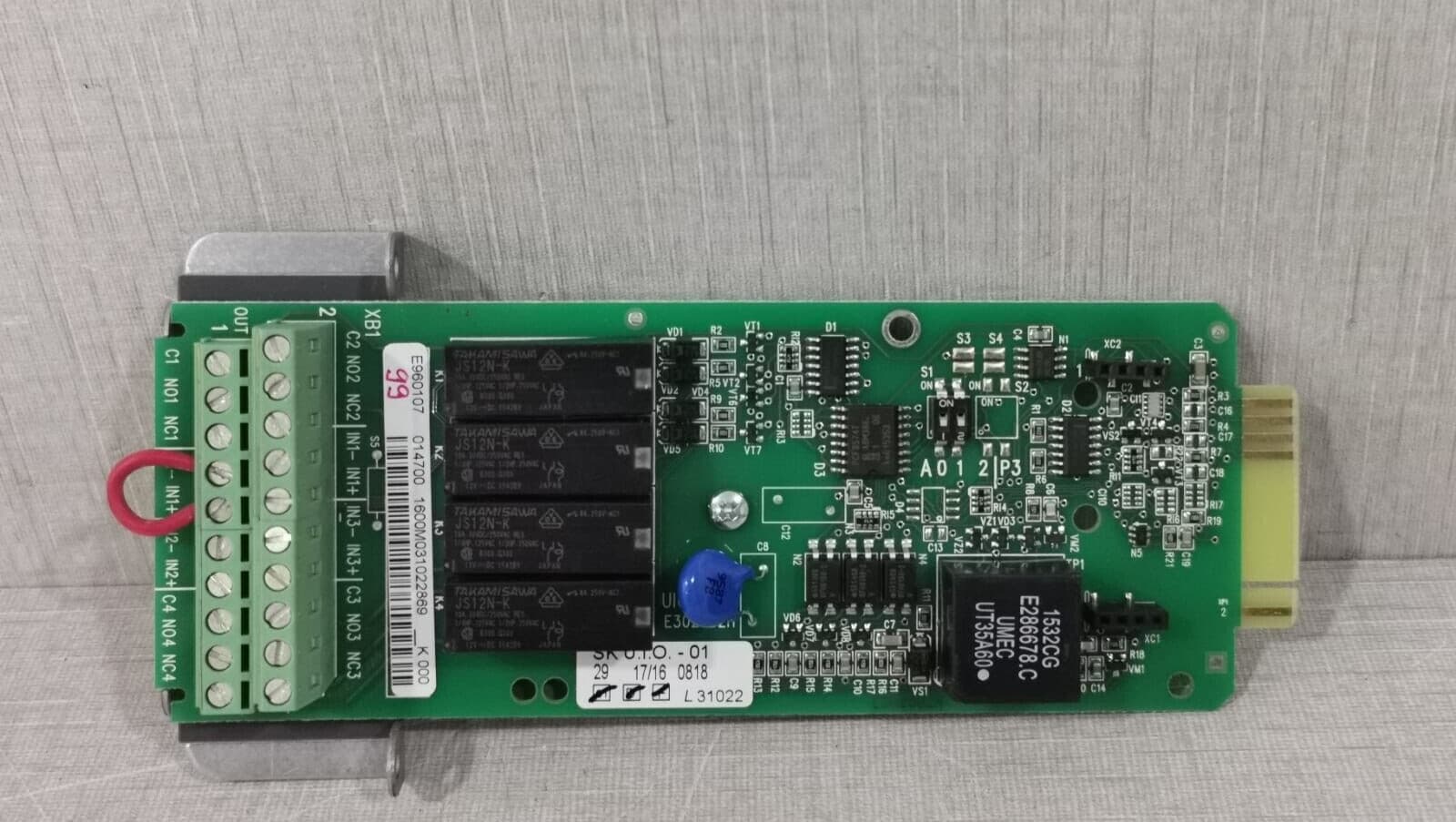 UI0-01 E302682H BOARD SK U.I.O-01