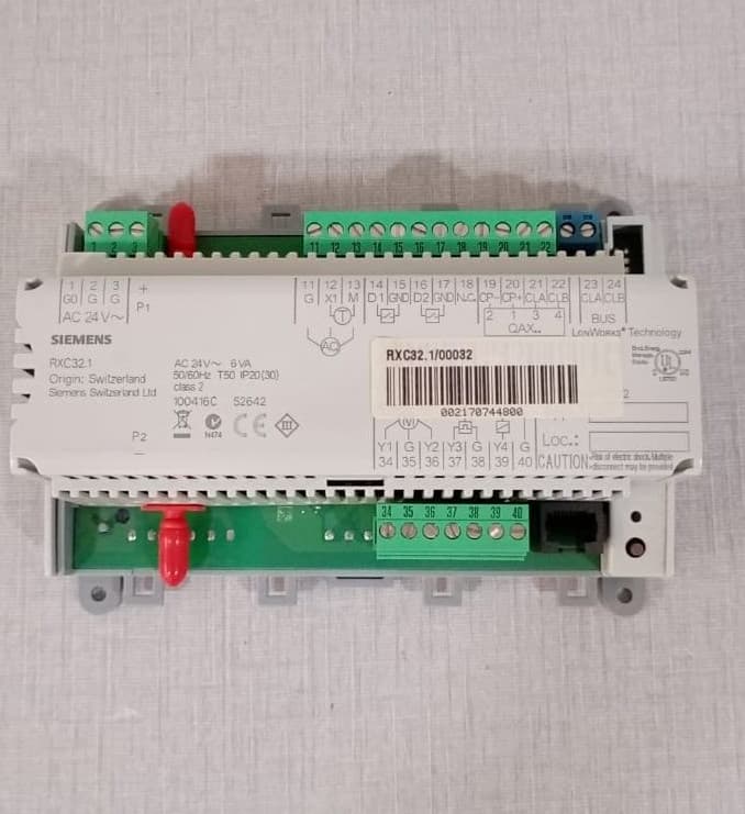 Siemens RXC32.1/ RX32.1/00032 AC 24V-6VA 50/60HZ T50 Room Controller
