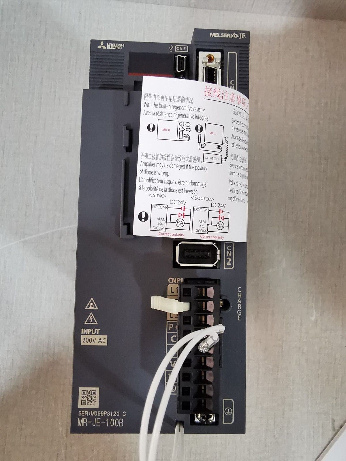 MITSUBISHI MR-JE-100B SERVO DRIVE