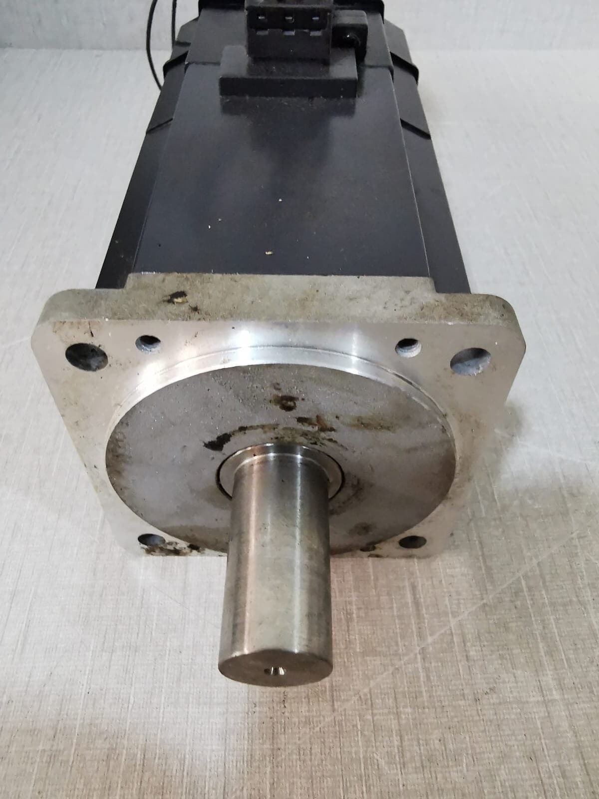 MITSUBISHI HC-MF73B AC SERVO MOTOR 117V