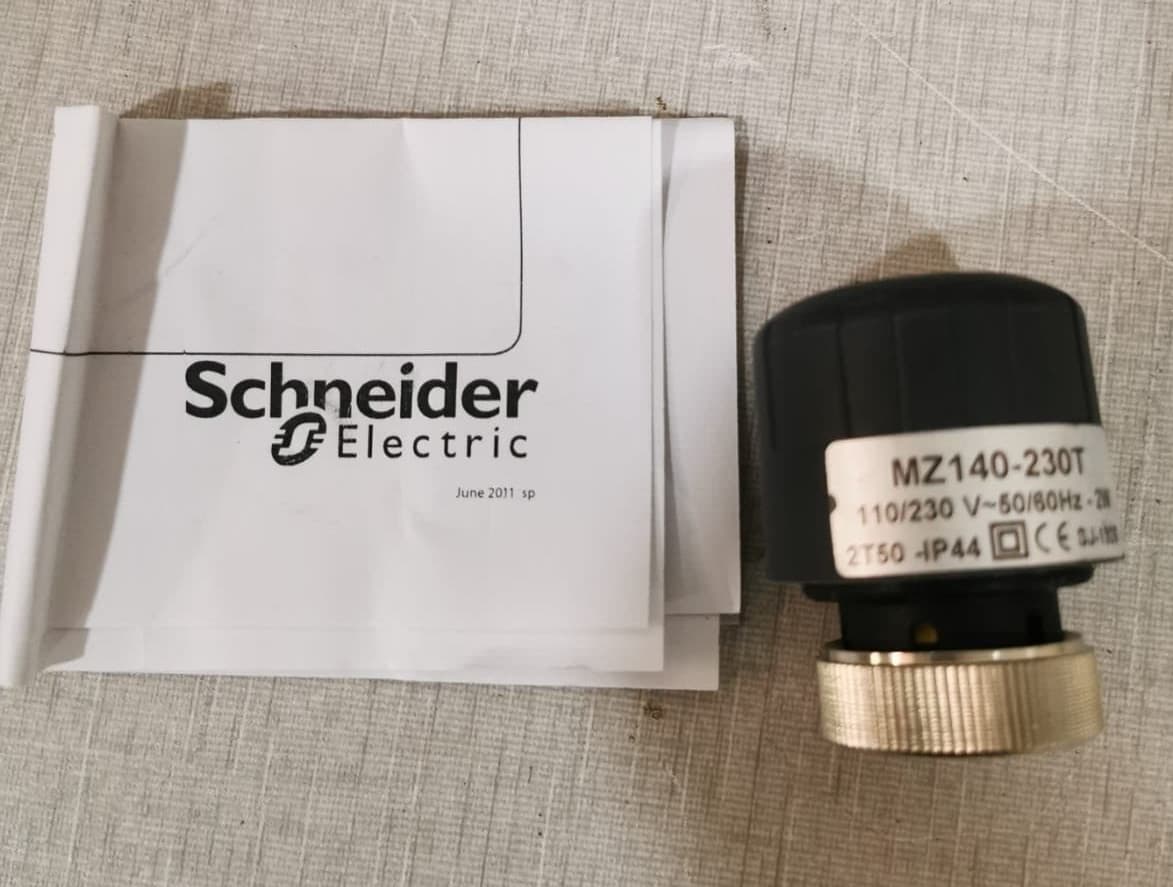Schneider Electric MZ140-230T