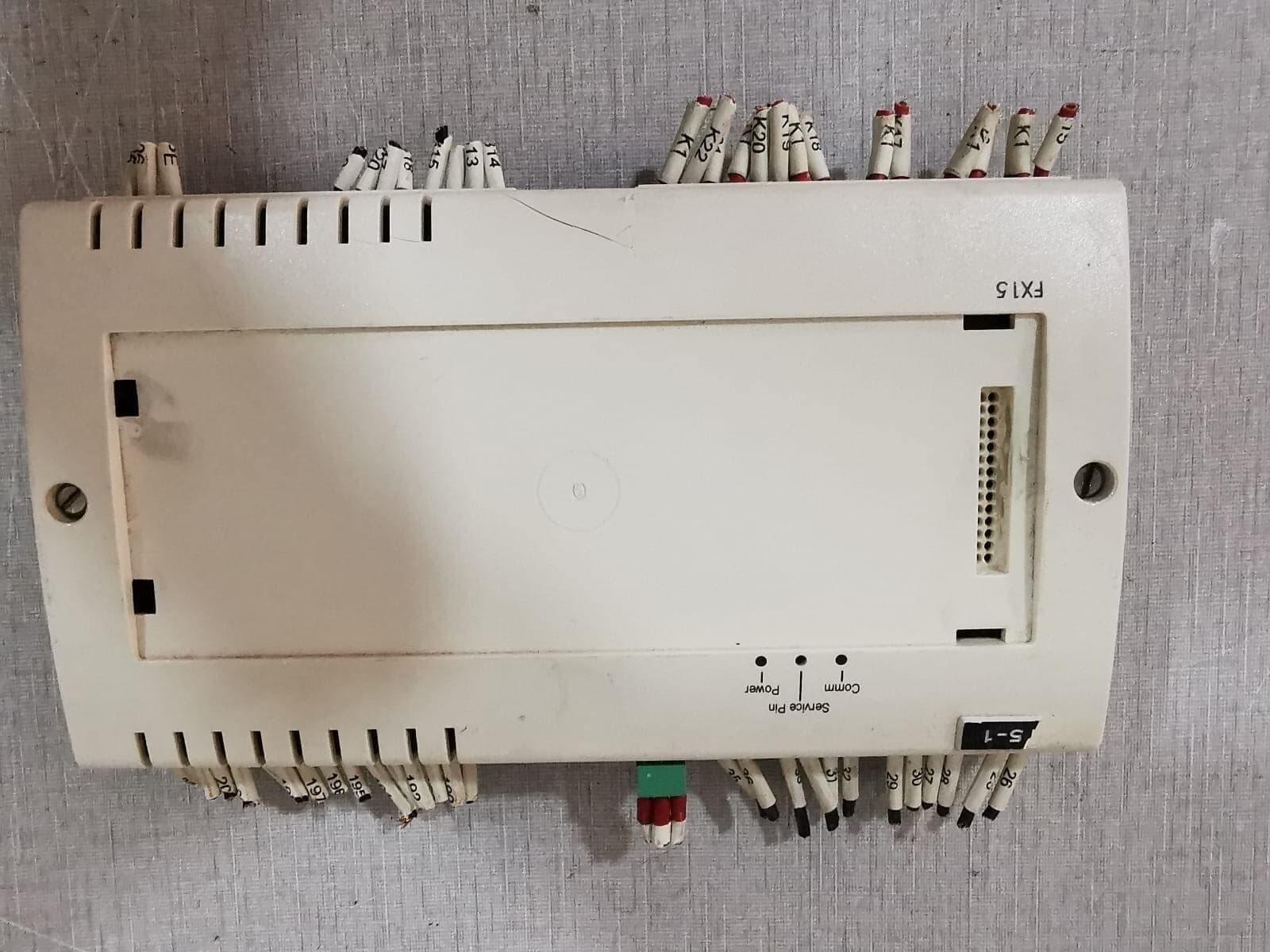 JOHNSON CONTROLS LP-FX15D01-000C Controller DAMAGED CASE