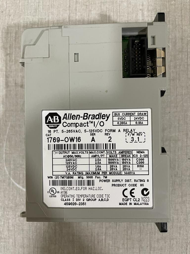 Allen Bradley 1769-0W16 A Module