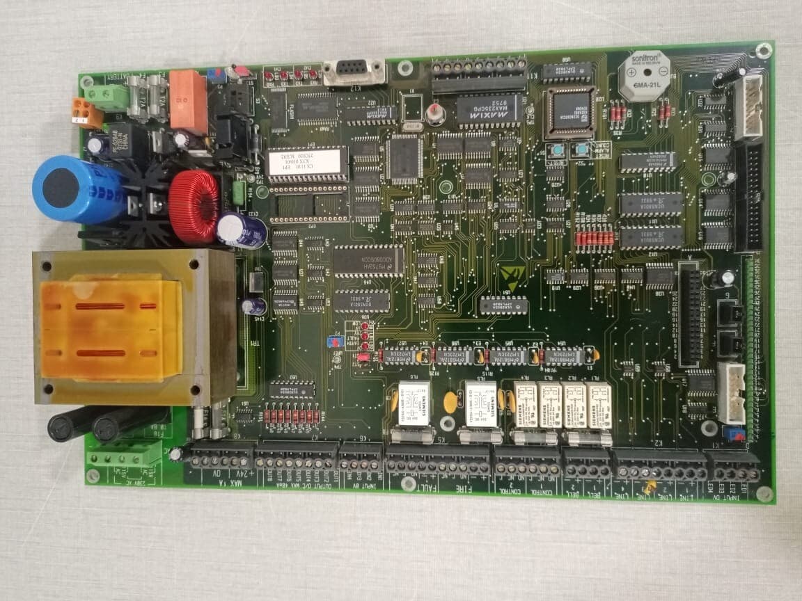 CS 1110 EP1 K3X 010/01 27C020 BOARD