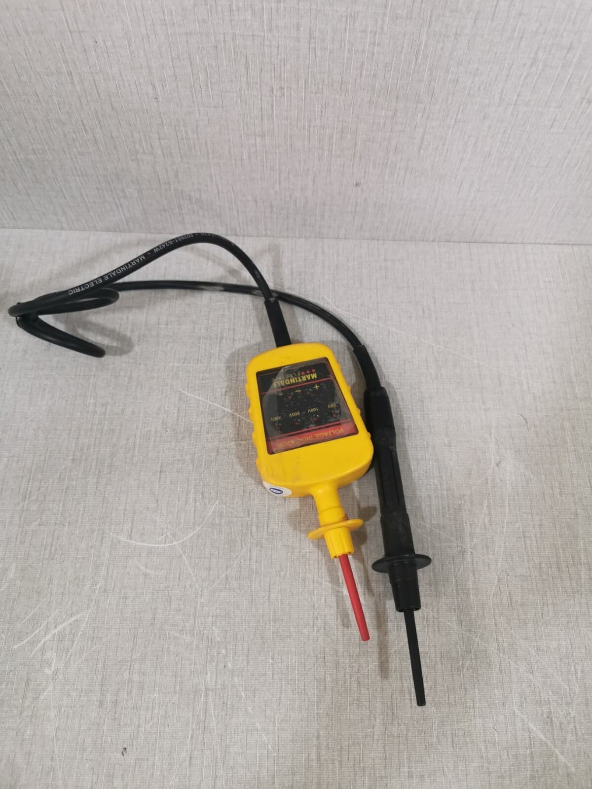 MARTINDALE VI13800 Voltage Indicator