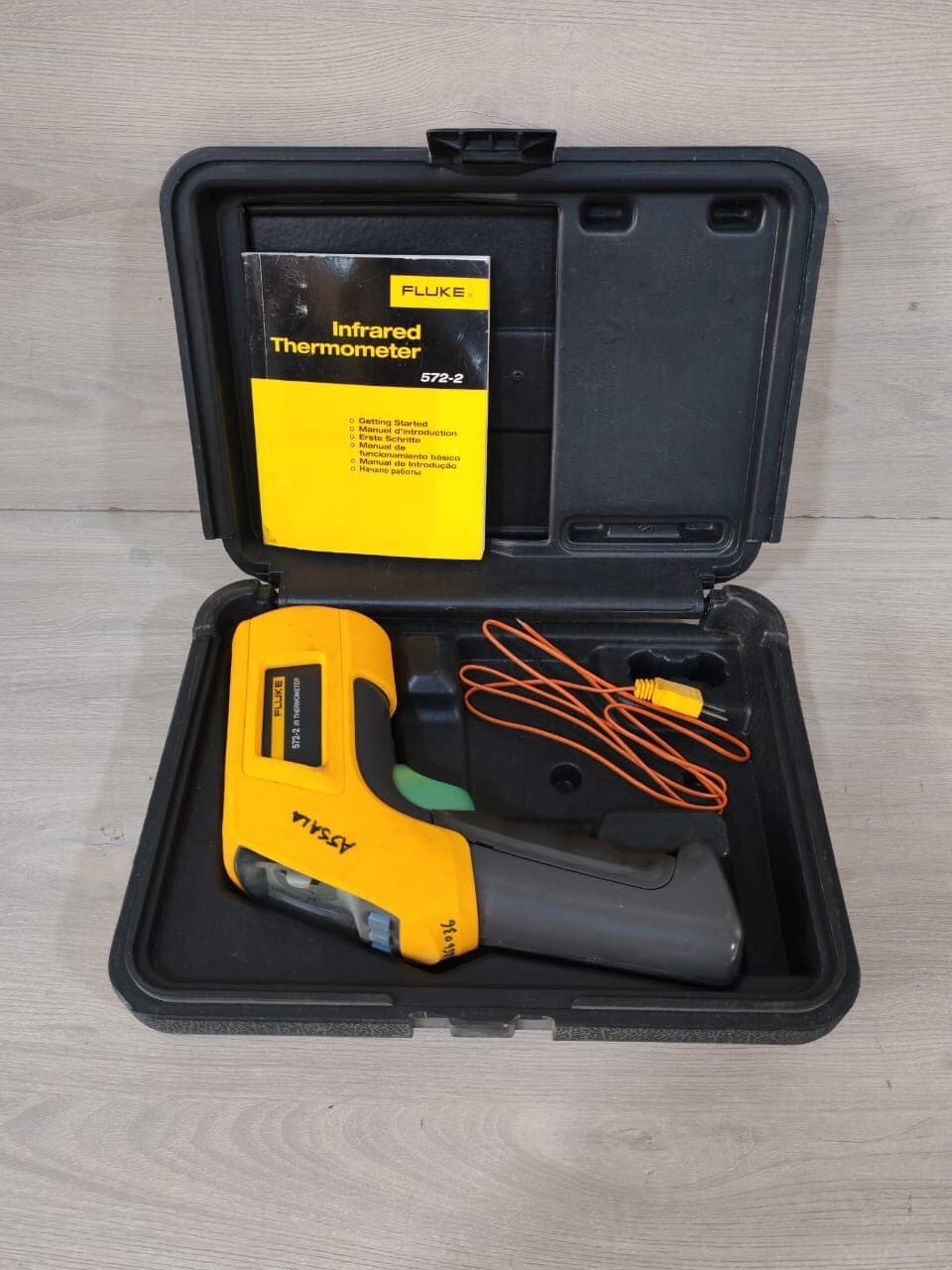 FLUKE 572-2 IR THERMOMETER