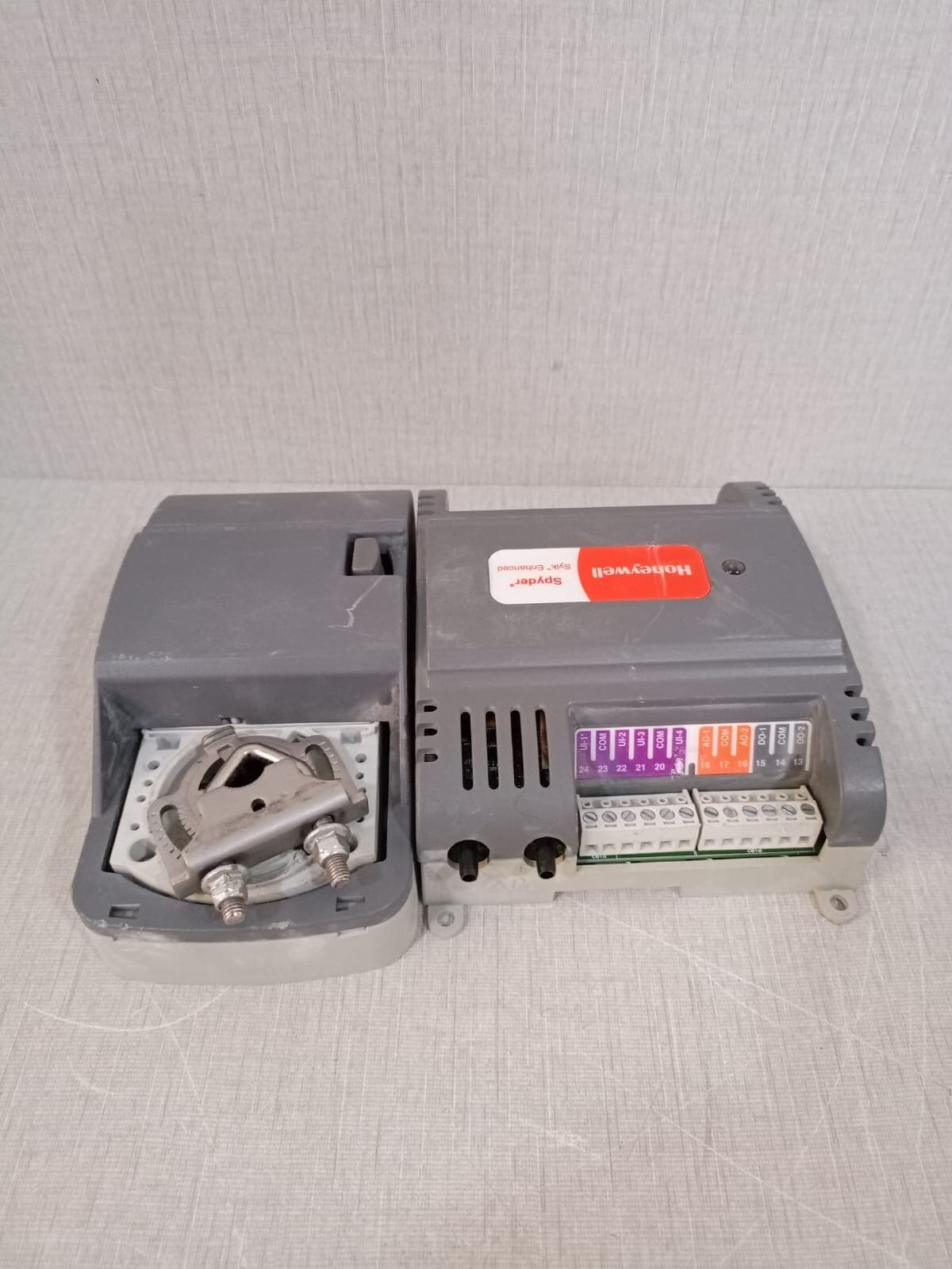 Honeywell Spyder PVB4022AS VAV CONTROLLER