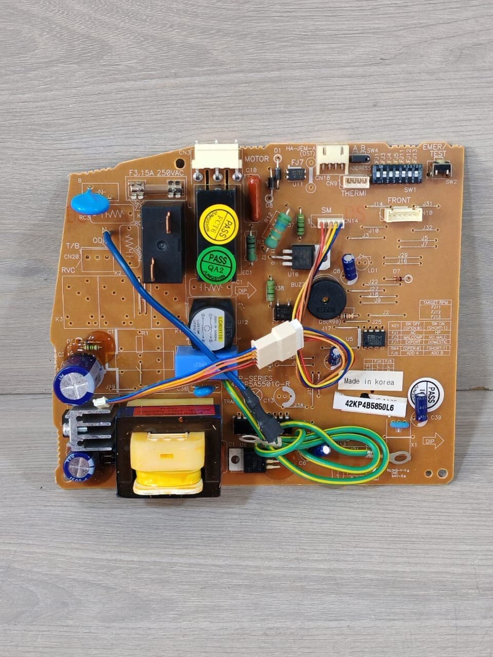 CARRIER 42KP4B5850L6 / 42QP5A5501G-R CONTROL BOARD