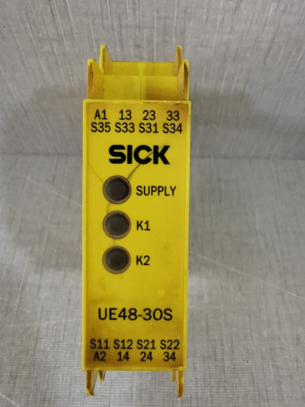 SICK UE48-30S3D2 6025097 Safety Relay