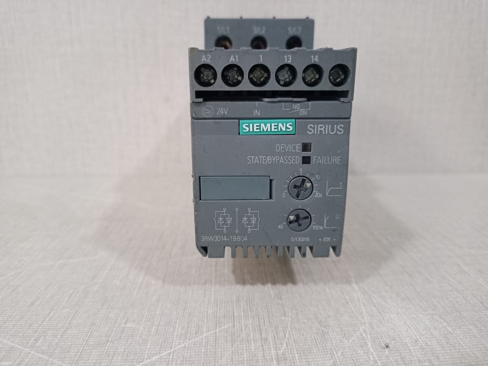 Siemens Sirius 3RW3014-1BB04 AC Semiconductor Motor Starter