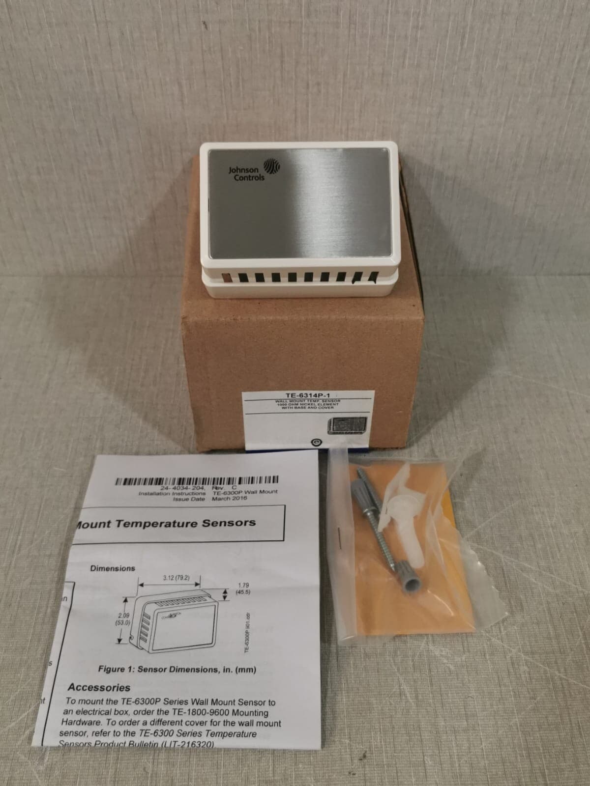 Johnson Controls TE-6314P-1 Wall Mount Temperature Sensor